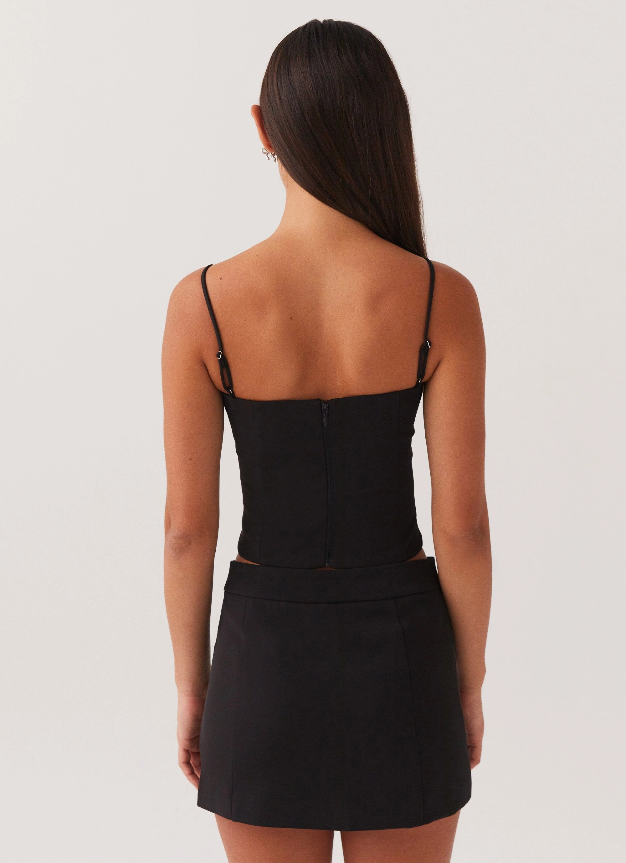 Quick Release Buttons PortableOption Eliana Crop Top - Black