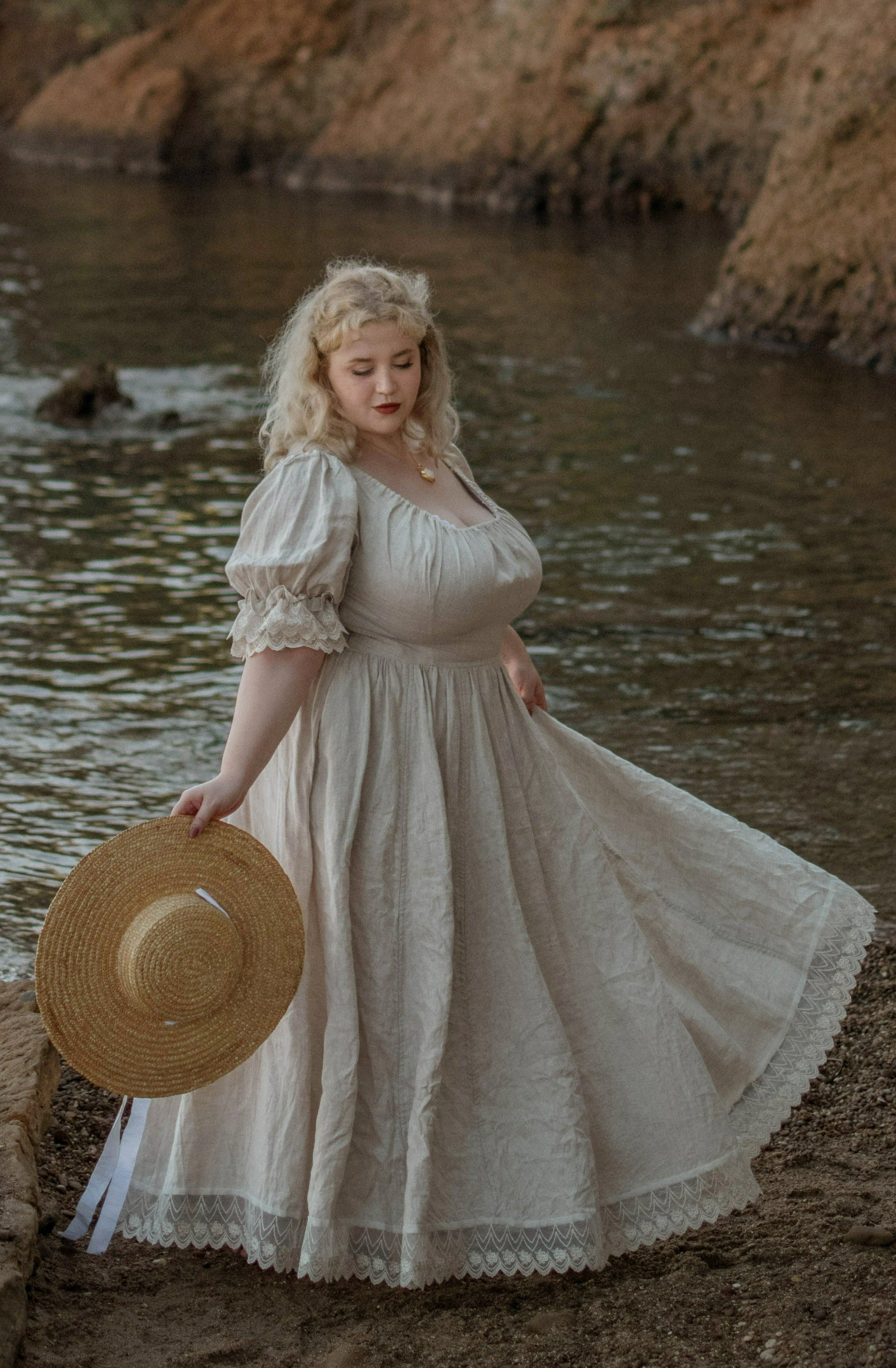 Breathable back panel Elowen 27 | Lace Linen dress gown ( 2 way to wear )