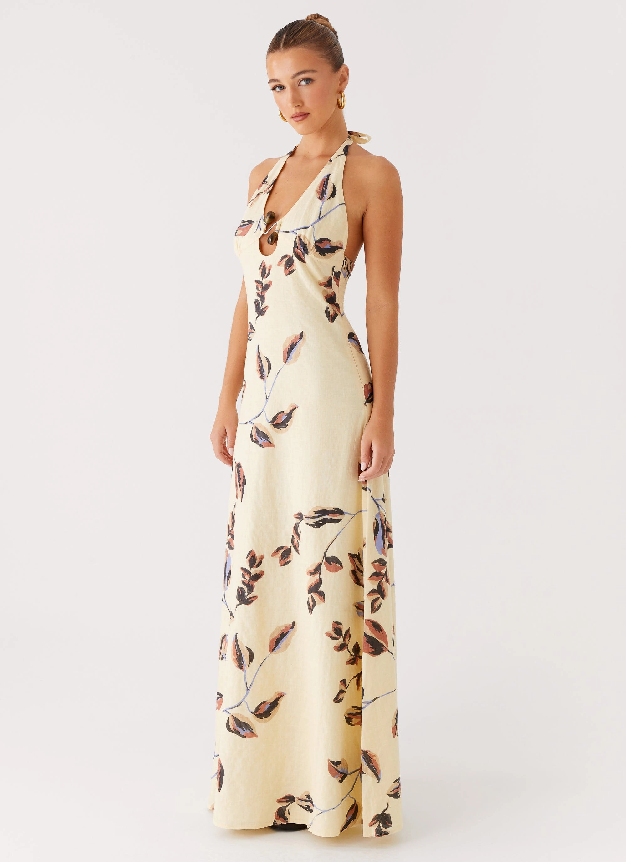 Elvina Halter Neck Maxi Dress - Buttercream Bliss Dry-Clean-Only Comfort Fit
