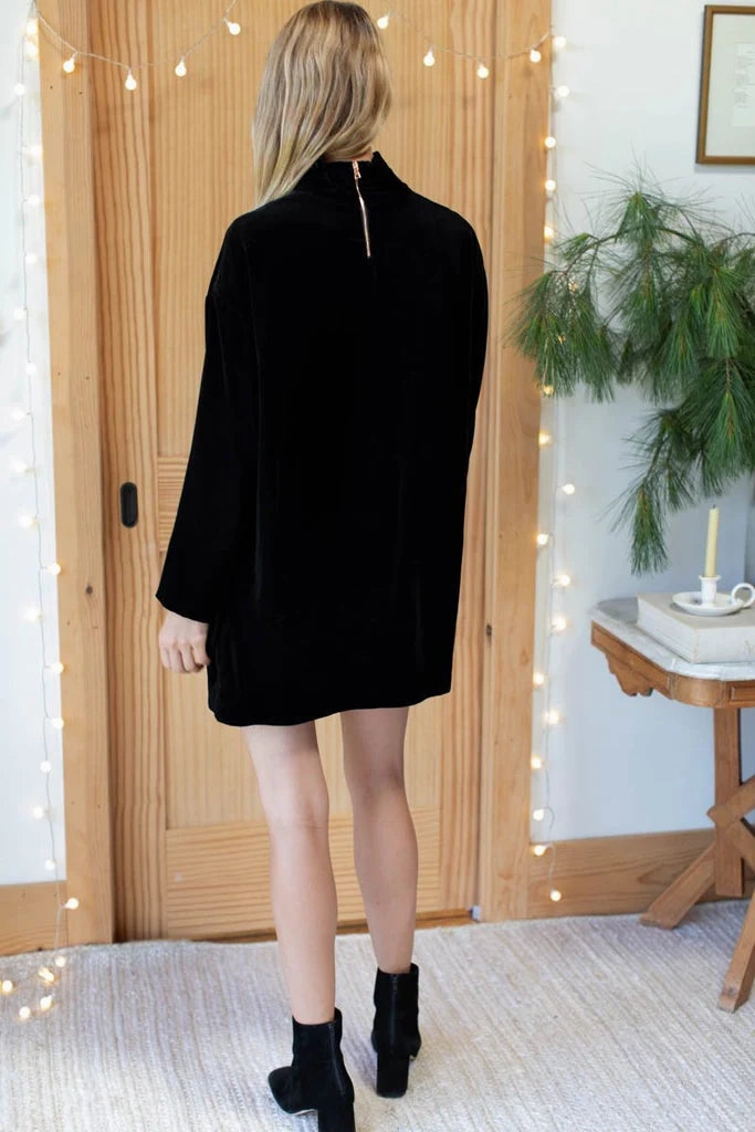 Emerson Fry Edie Black Velvet Dress Travel Essential Layer Light