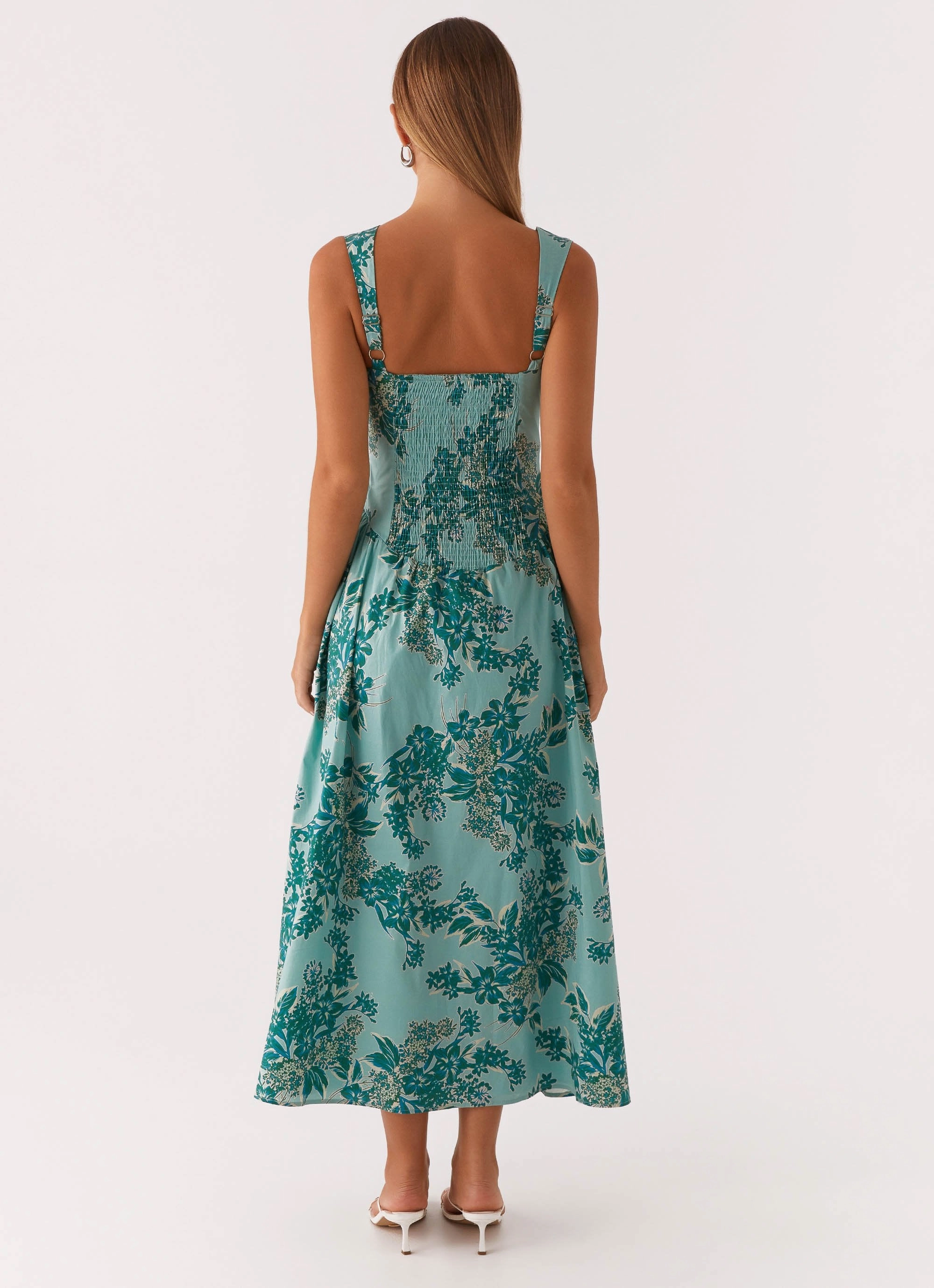 Feminine Cut Dream Look Emmalina Midi Dress - Cloud Nine Floral