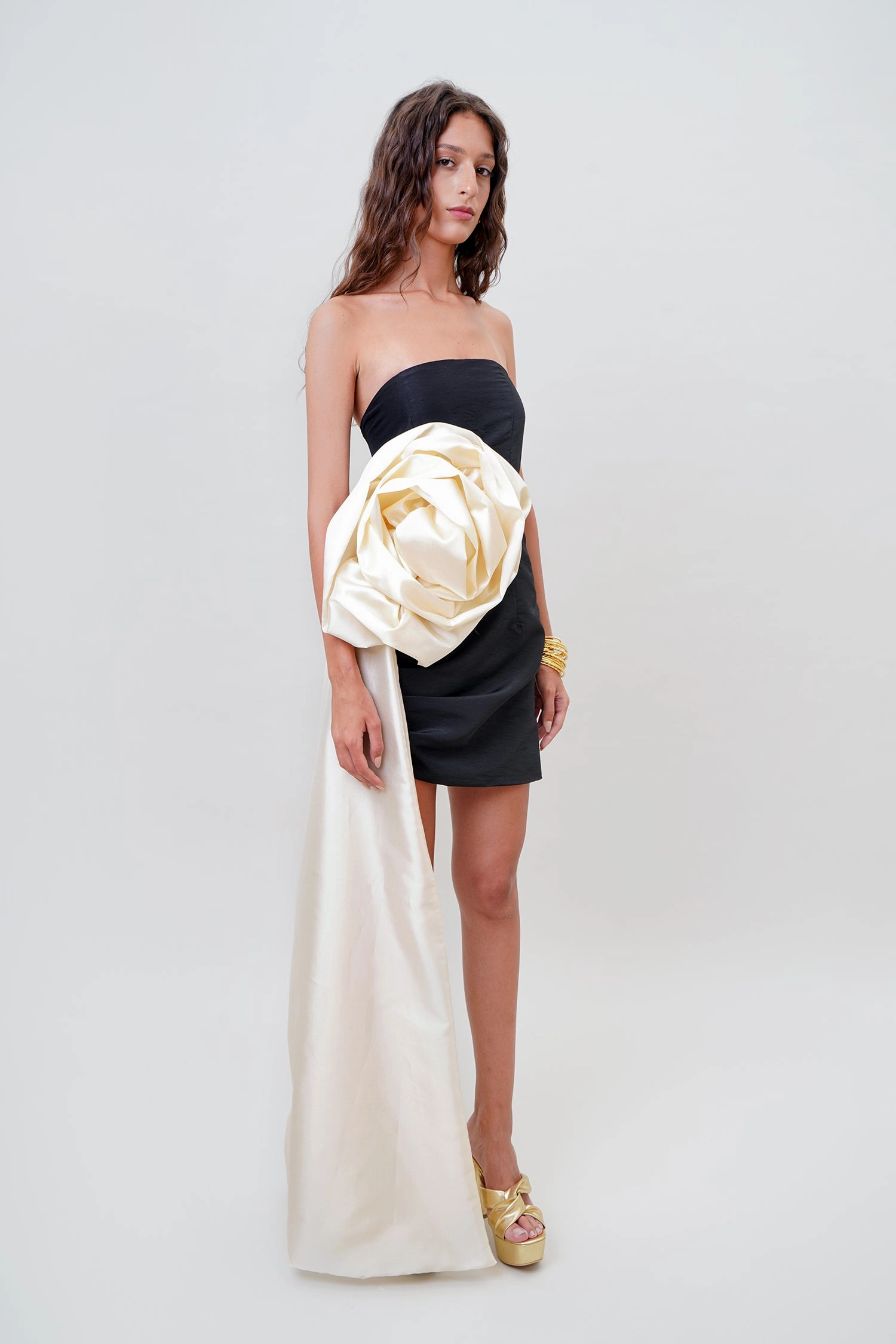 Epine De Rose Dress Basic Warm Shade Glow