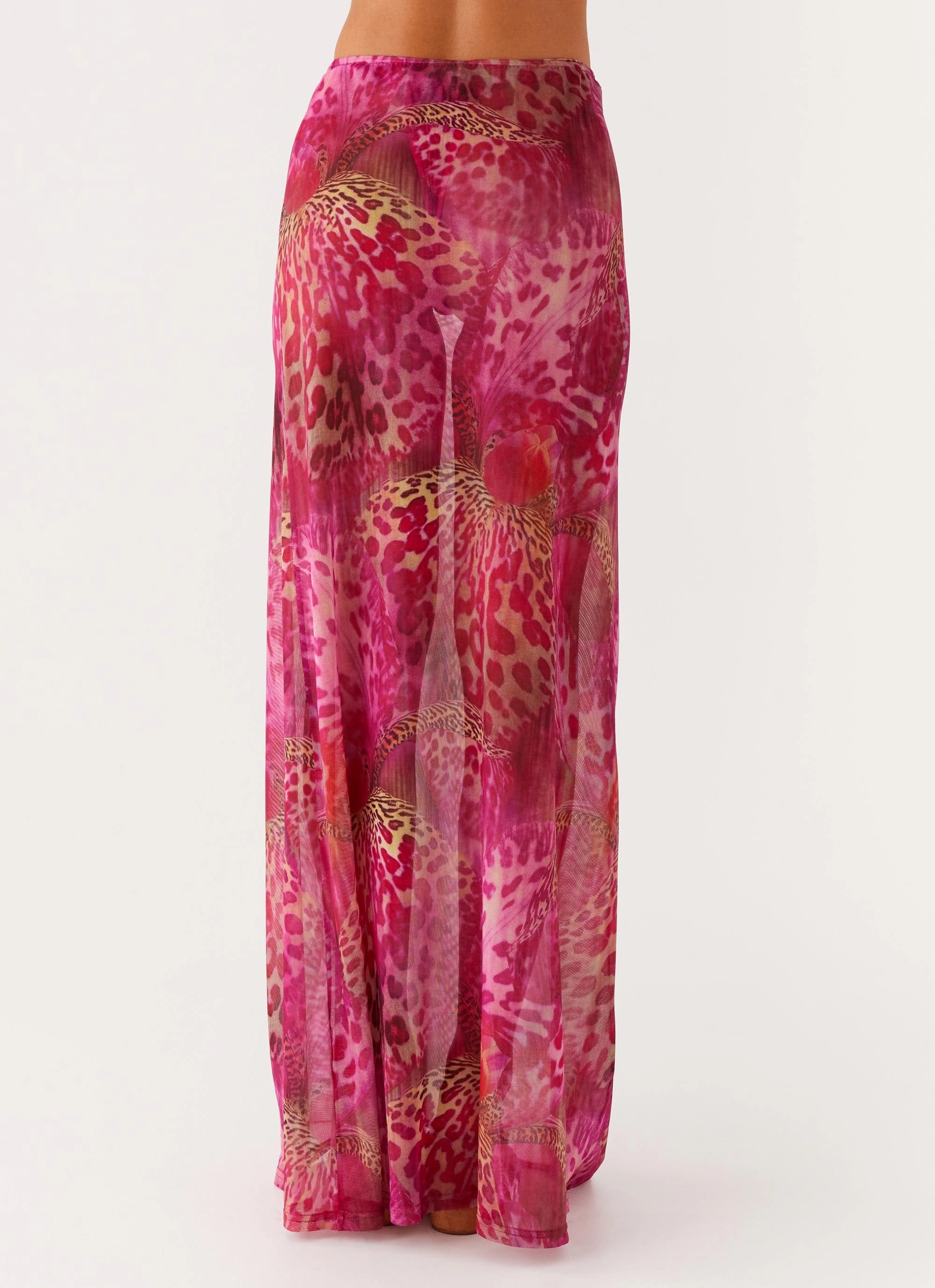 Layer Friendly Urban Comfort Camellia Maxi Skirt - Lavender Lagoon
