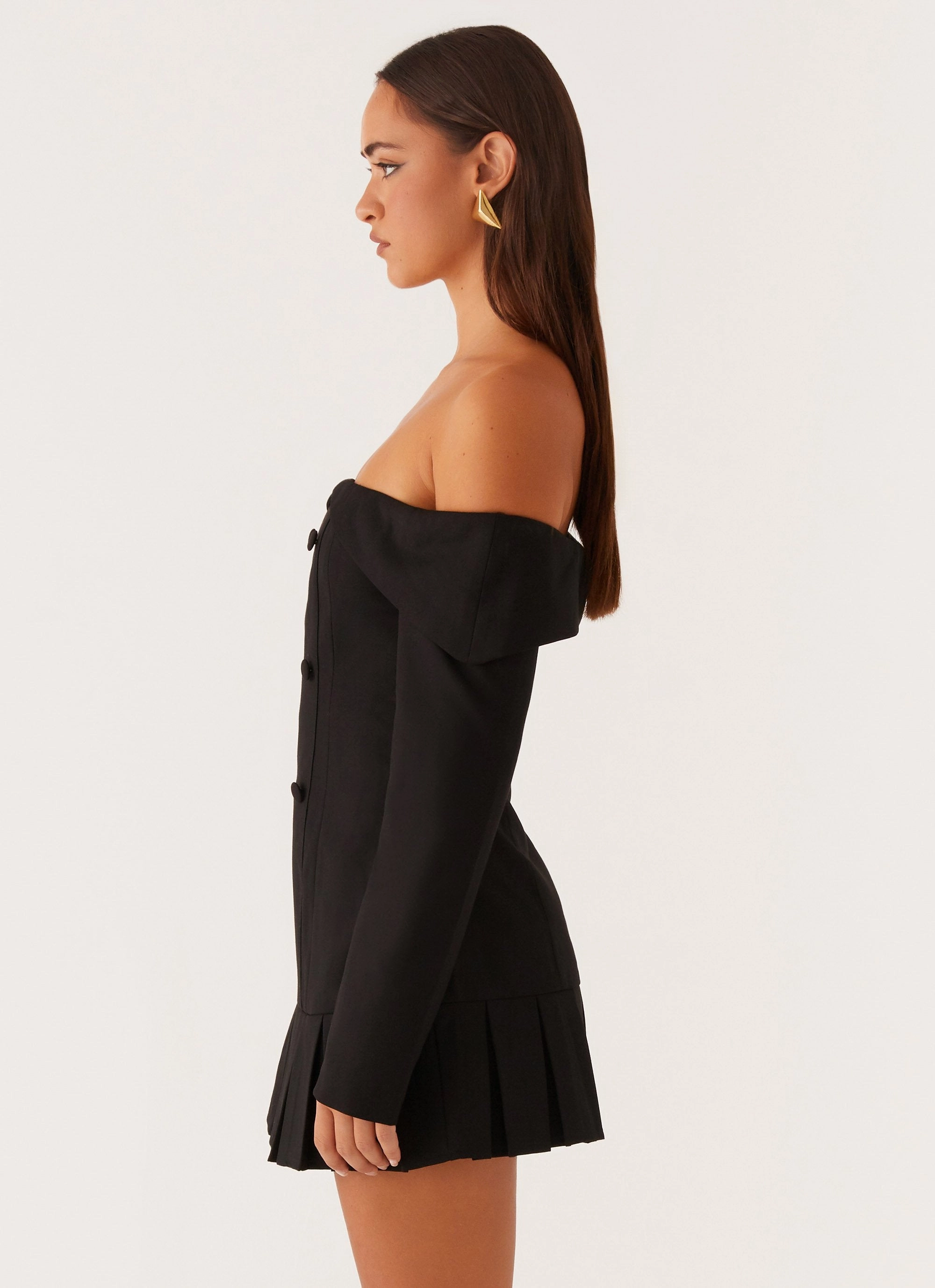 Tarlisha Off Shoulder Long Sleeve Mini Dress - Black City Layers