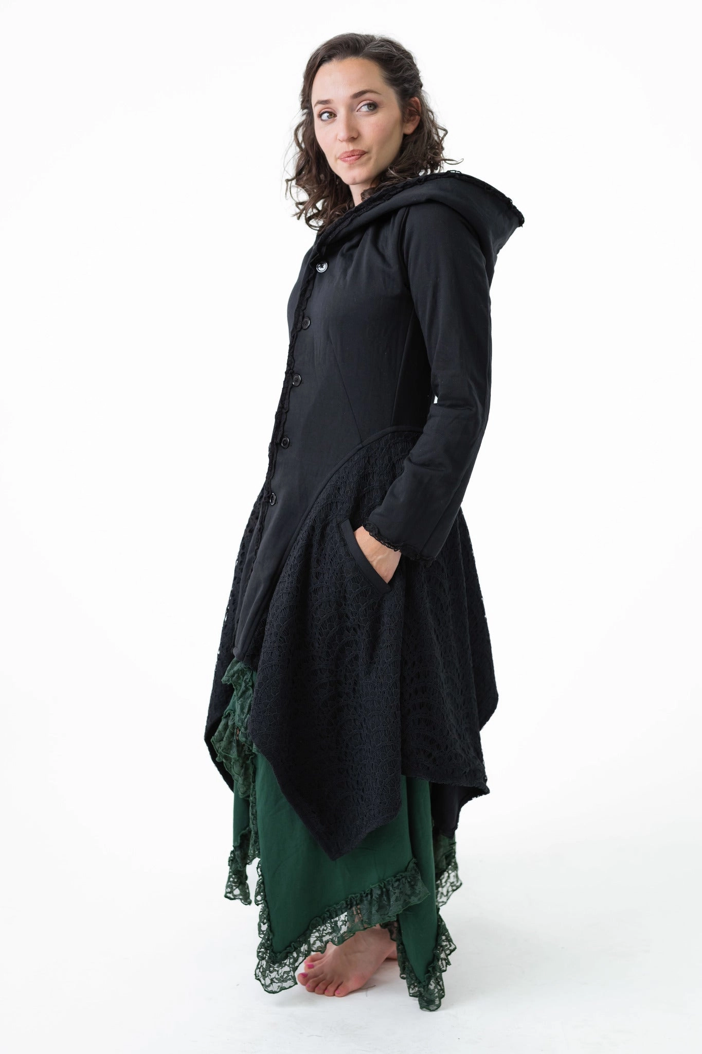 Low Profile Fastening Slim Silhouette Crochet Rag Coat