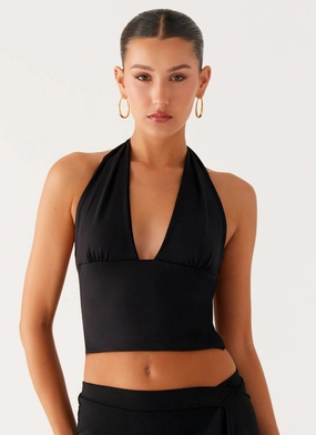 Layered Neckline Details Fade Out Hardwear Halter Top - Black