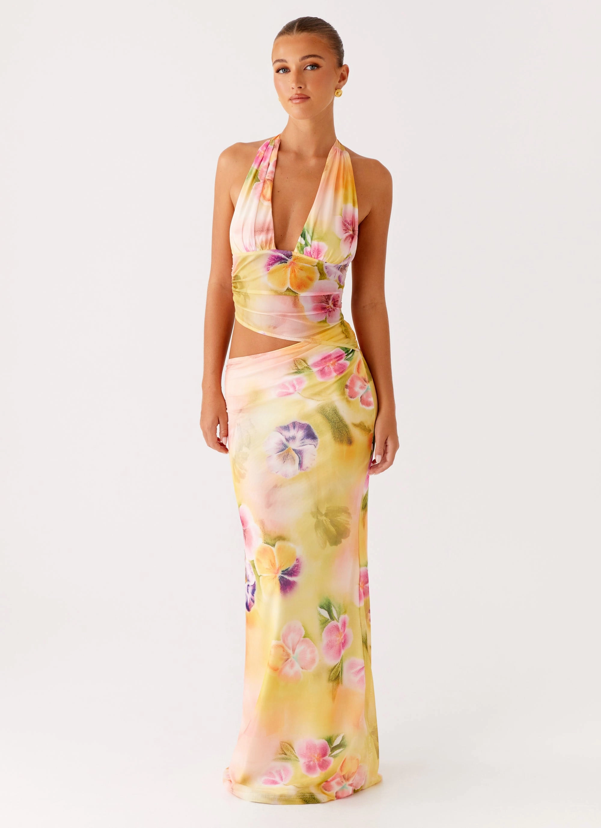 Easy Match Timeless Comfort Main Act Halter Maxi Dress - Sunburst Floral