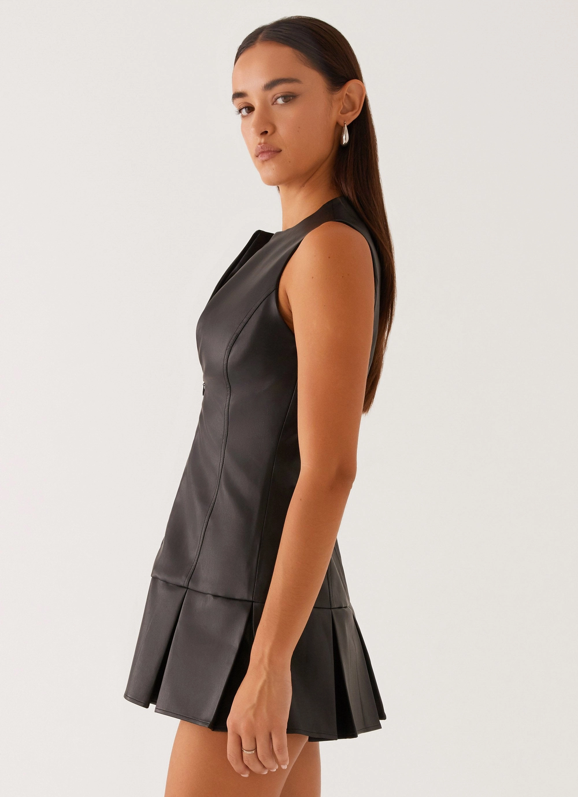 Flynn Mini Dress - Black Chic casual Mood Comfort