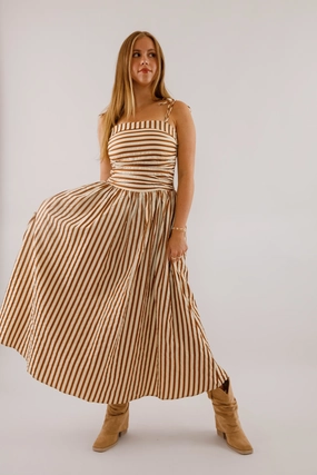 Polished Appearance Lightweight Fabric A Twist On Time Midi Dress