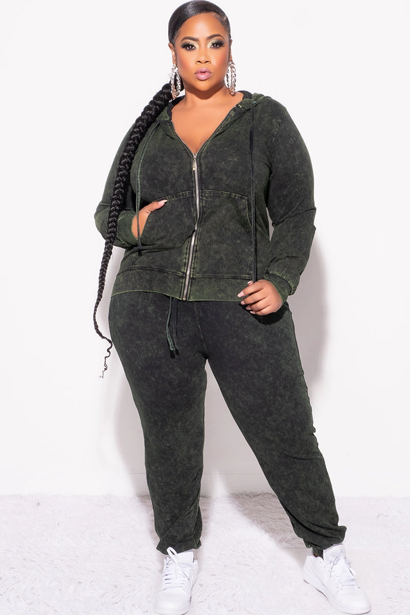 Trendy Layering Final Sale Plus Size 2-Pc Set in Army Green