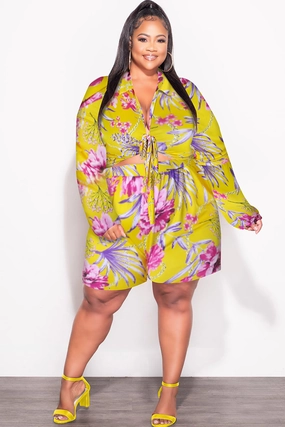 StretchFabric Final Sale Plus Size 2pc Crop Top & Bermuda Short Set in Yellow Floral Print