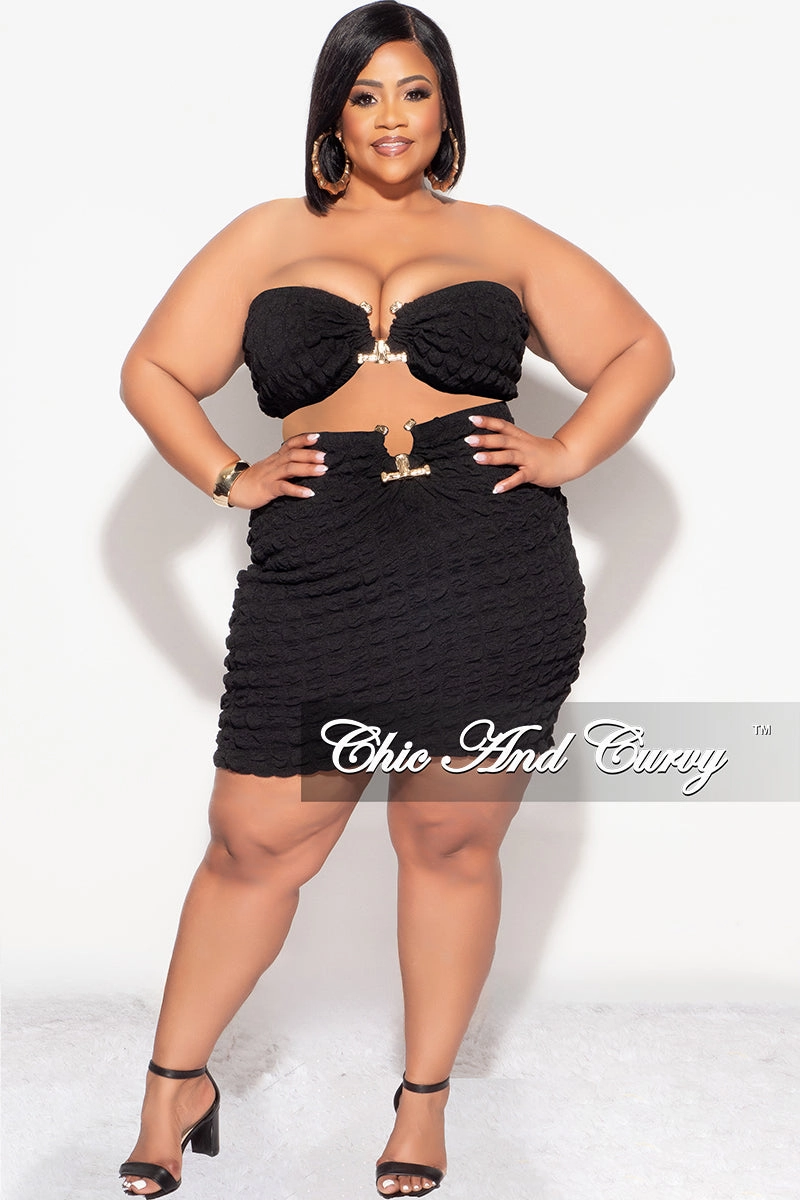 Comfort waistband Final Sale Plus Size 2pc Honeycomb Texture Strapless Top and Skirt Set in Black