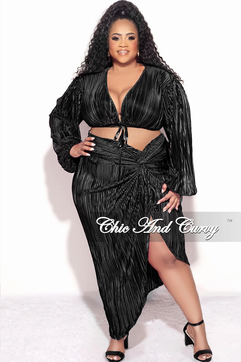 MoistureWicking Final Sale Plus Size 2pc Pleated Crop Tie Top & Wrap Skirt Set in Black