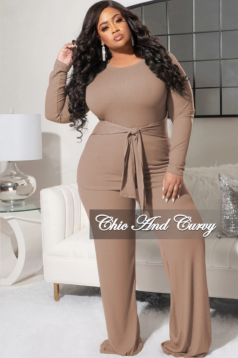 Light and Cozy Final Sale Plus Size 2pc Ribbed Long Sleeve Top and Pants Set in Mocha