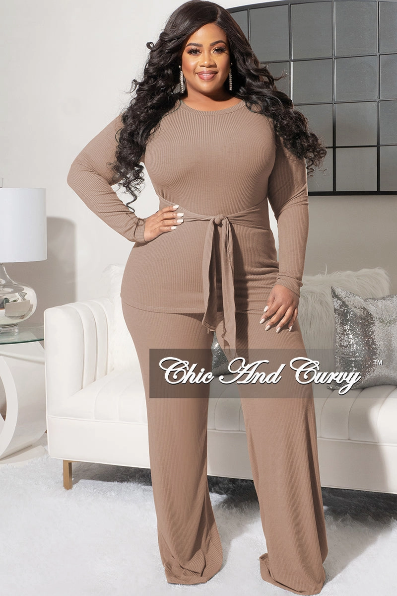 Final Sale Plus Size 2pc Ribbed Long Sleeve Top and Pants Set in Mocha Active Layer Comfort Focused