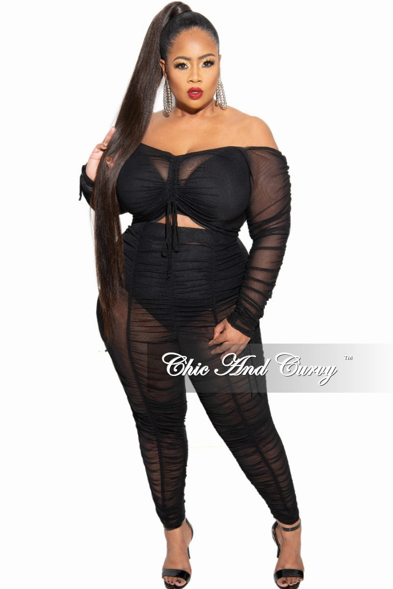 Fashionable Fit Final Sale Plus Size Mesh Set with Ruching Details