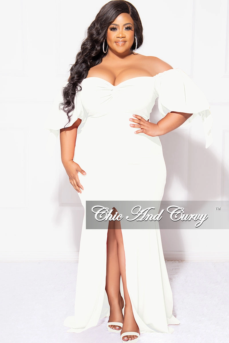 UltraSoftLining Final Sale Plus Size Puffy Sleeve Gown with Front Slit in Ivory