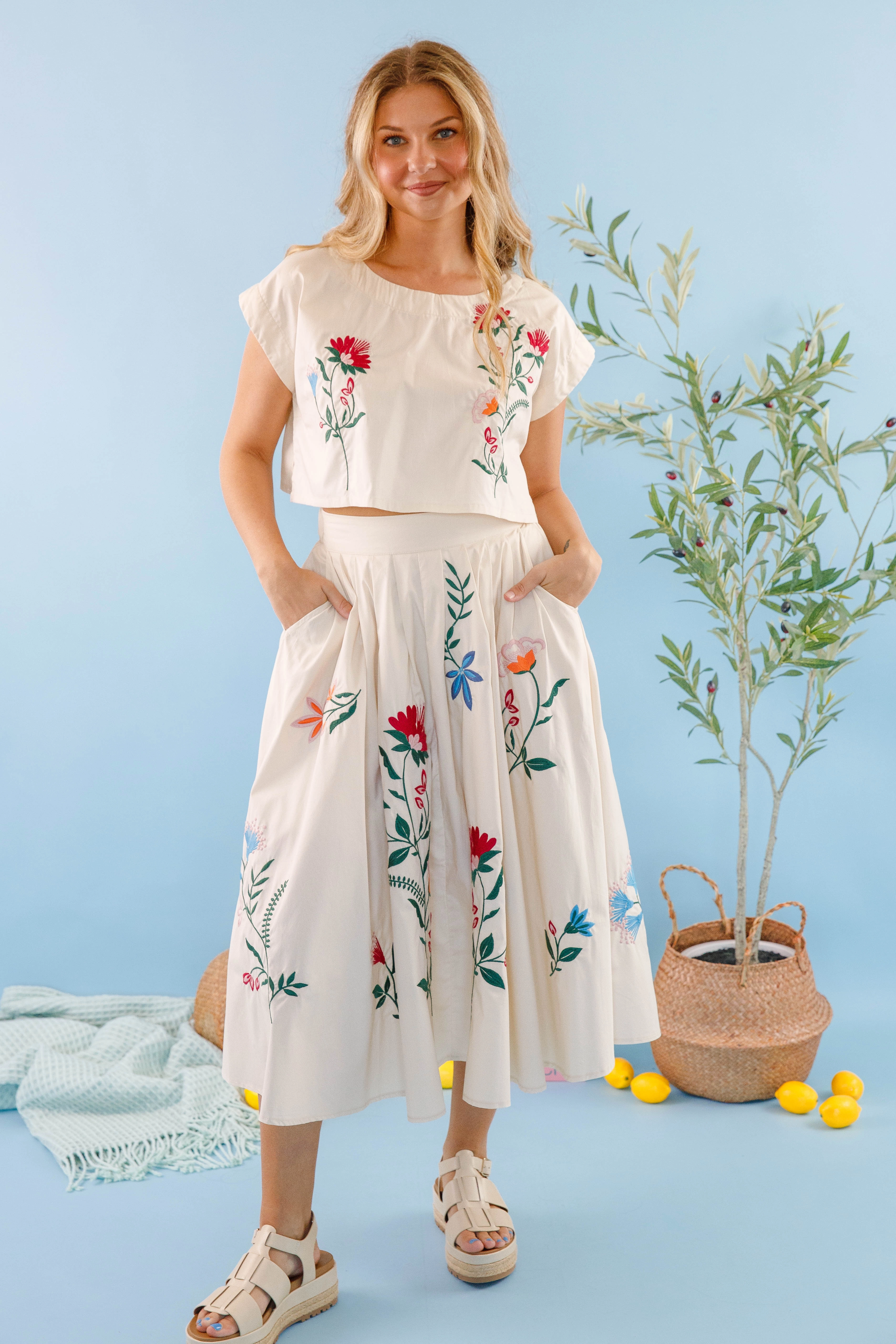 Finding The Good Midi Skirt-Tan Breathable mesh design