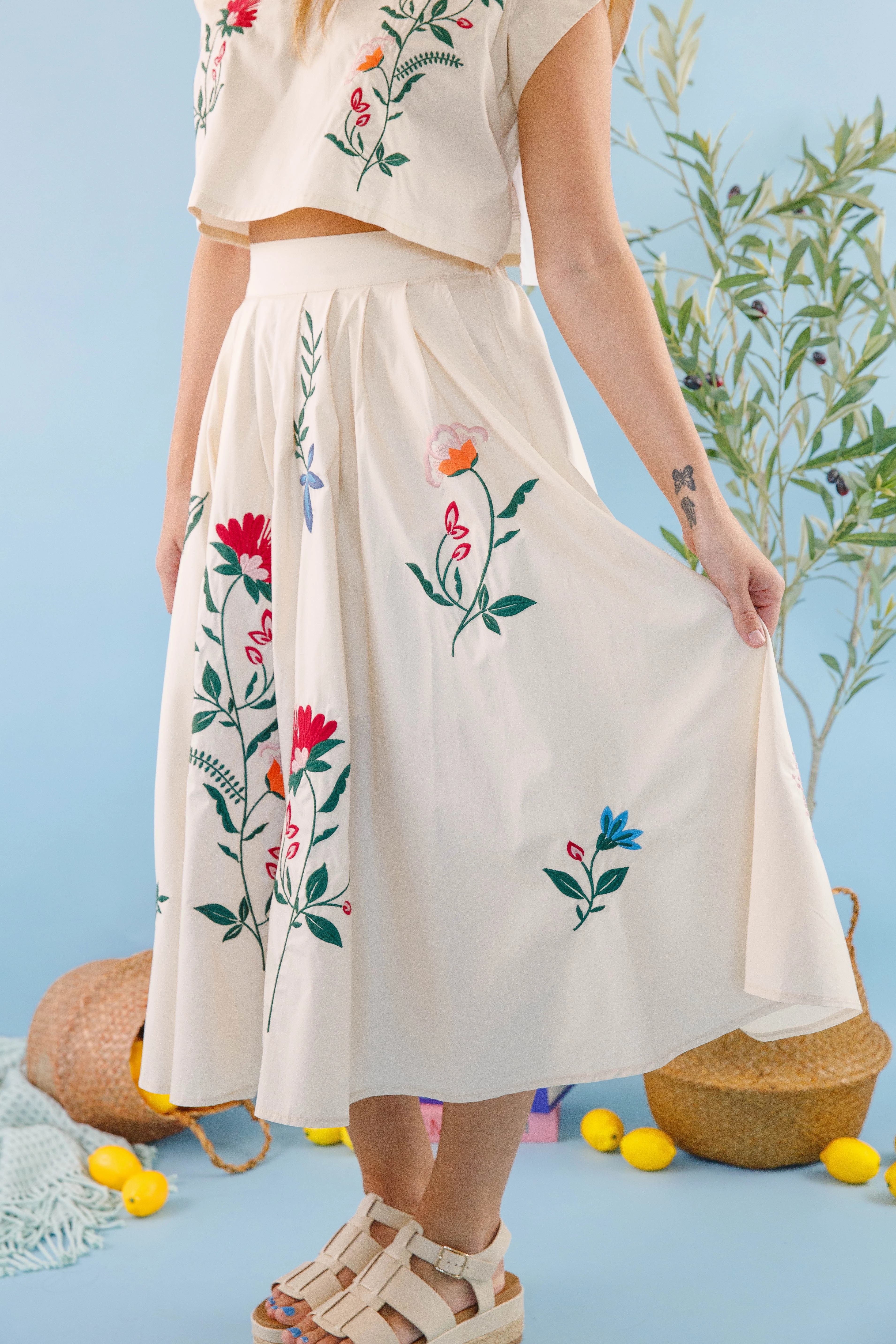 Neutral Shade Lined interior Finding The Good Midi Skirt-Tan