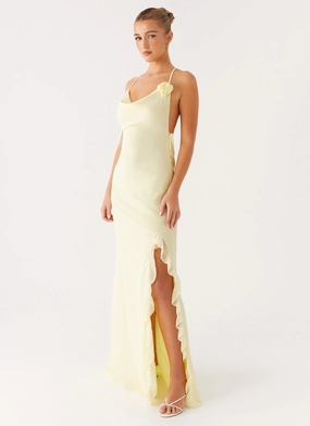Modest Cut First Class Maxi Dress - Yellow