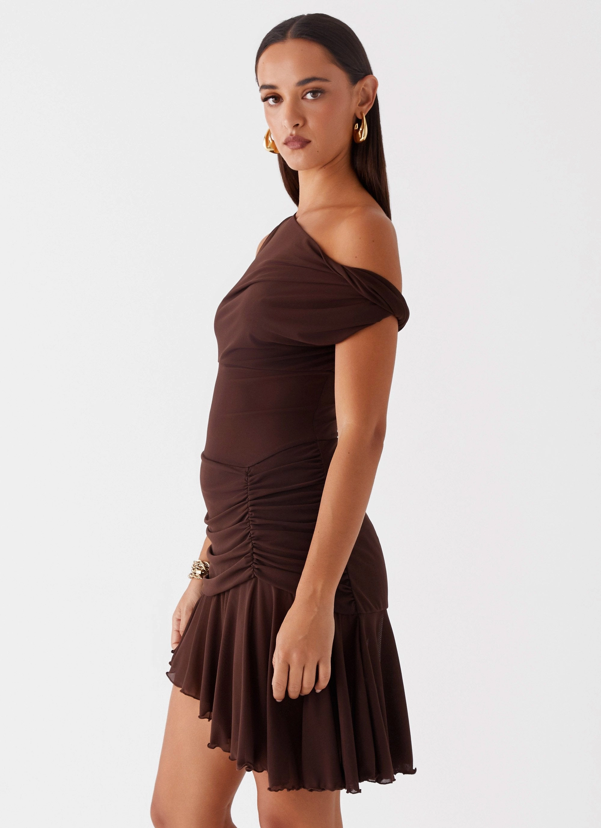 Festival Mood Elegant Outline Fernleigh One Shoulder Mini Dress - Chocolate