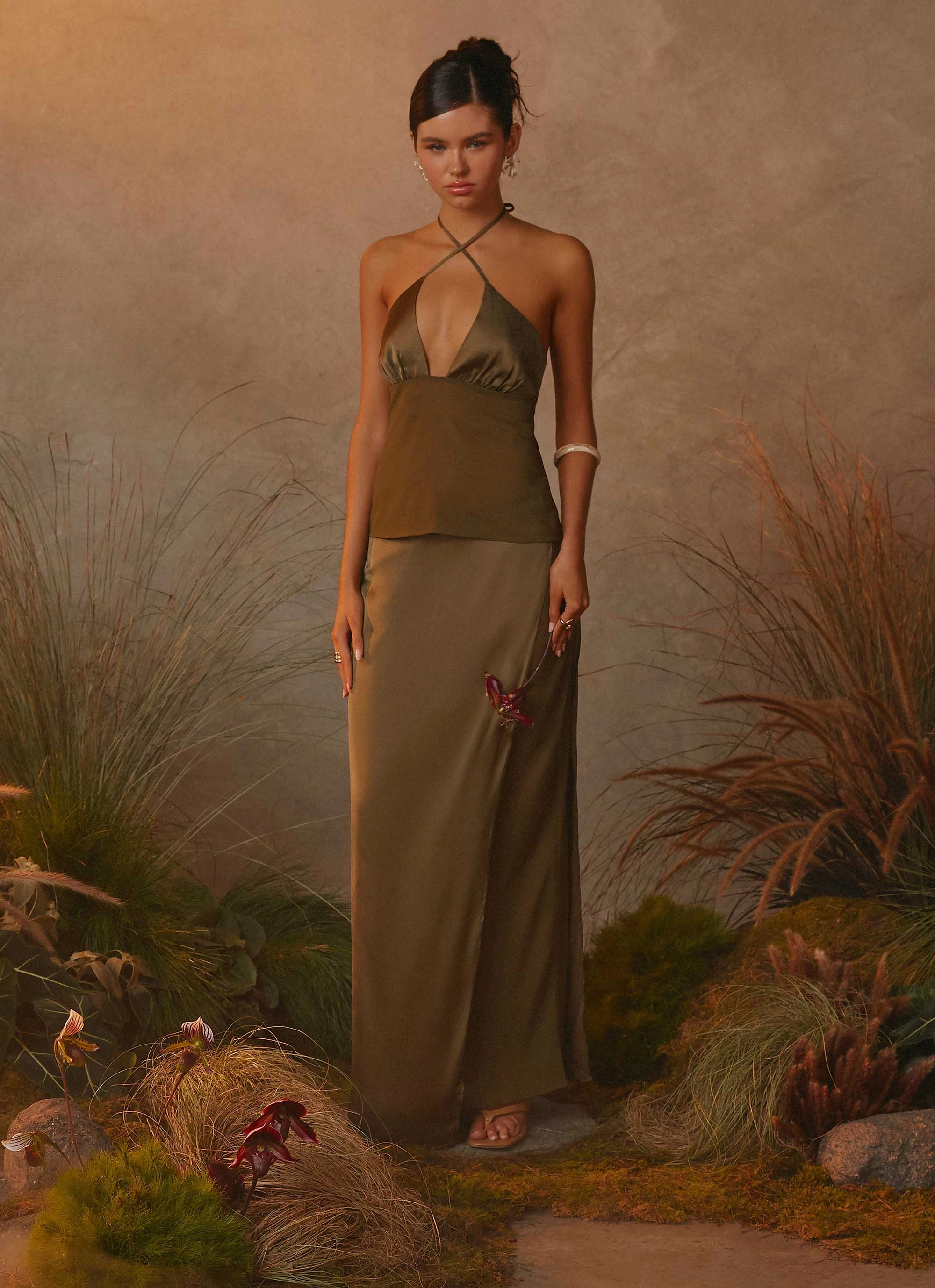 Relaxed fit wear clean look Mavie Maxi Skirt - Khaki