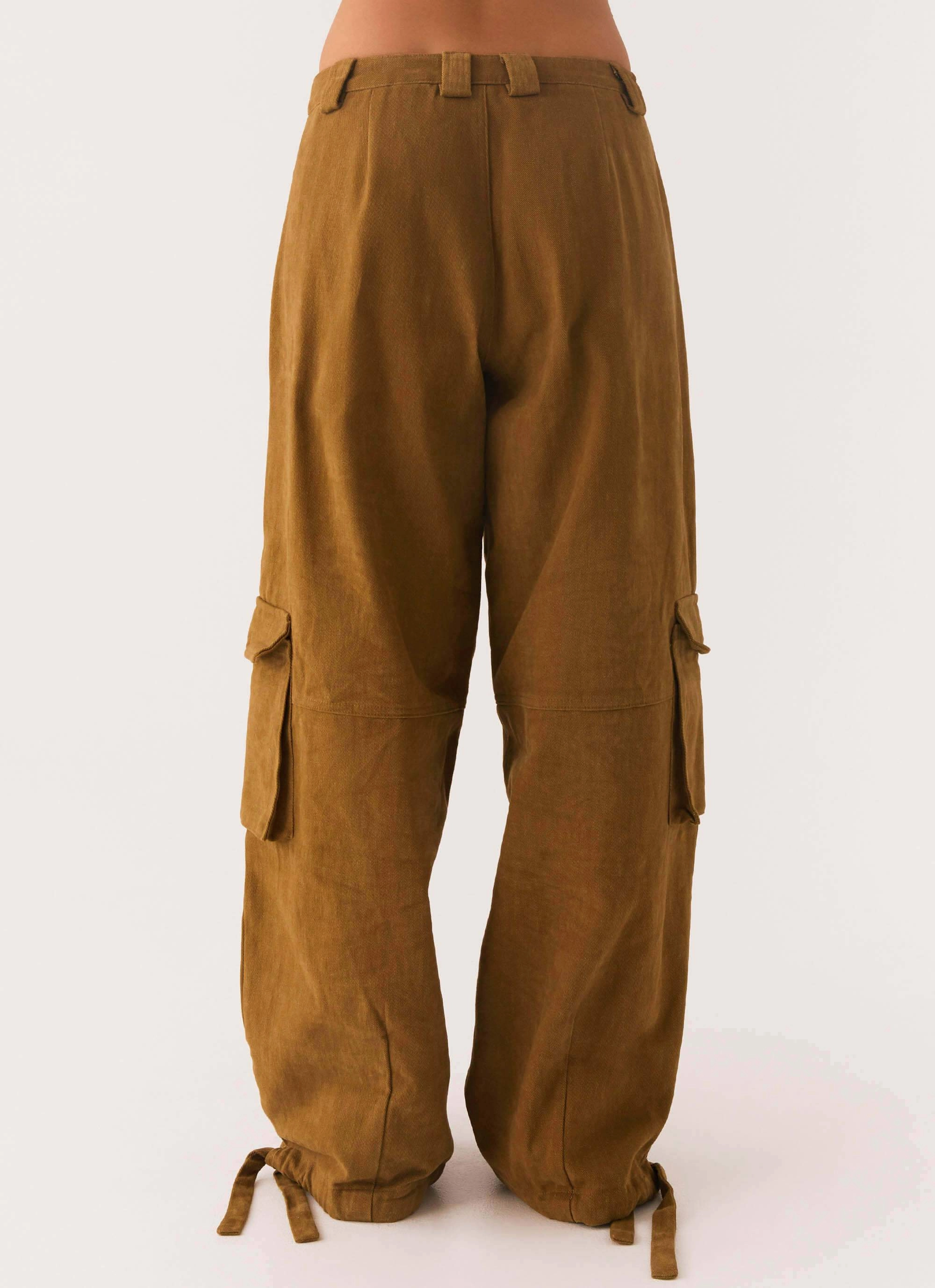 Quick Access Zippers Back In Time Cargo Pant - Brown