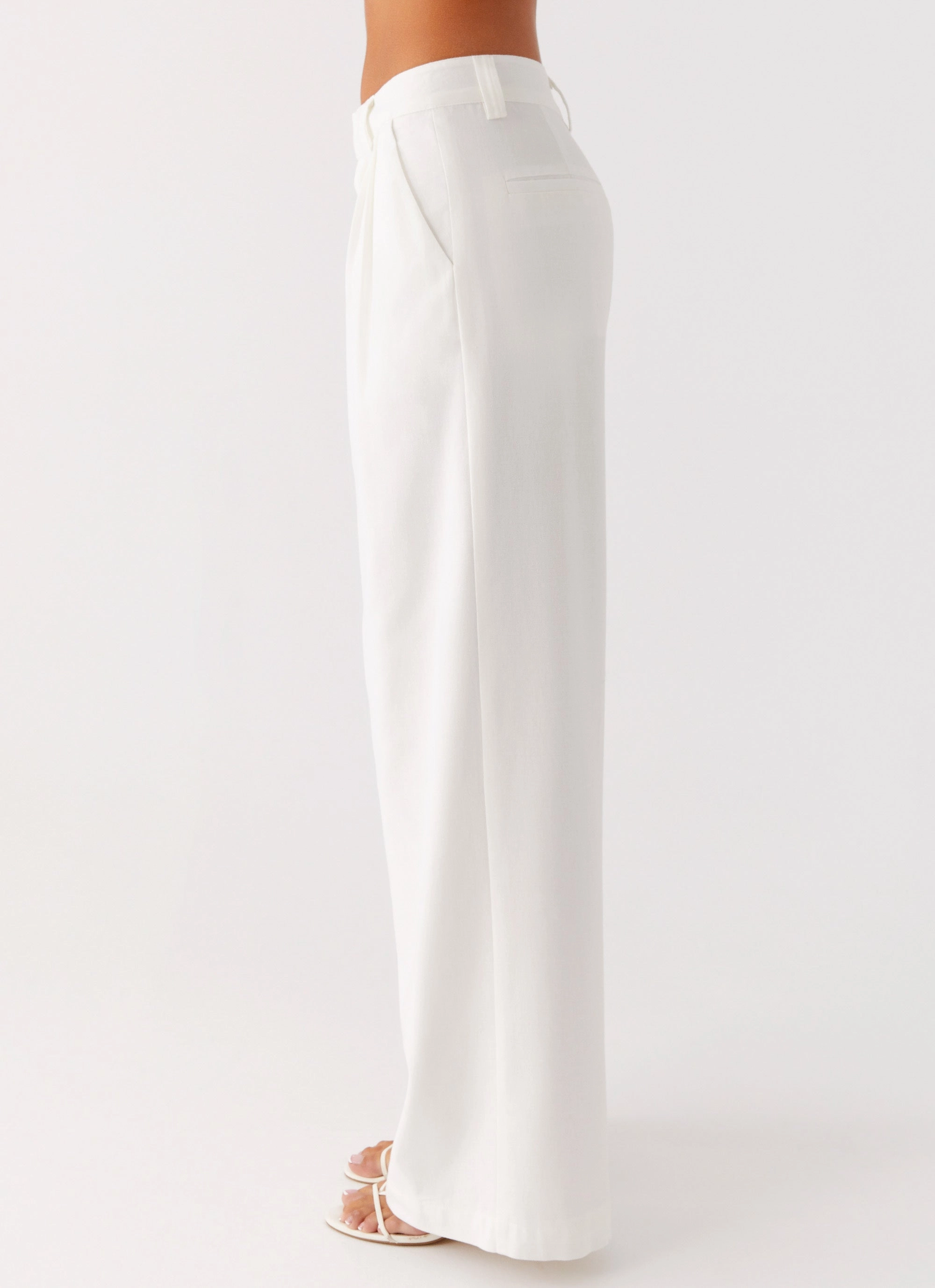 Delong Low Rise Linen Pants - White Odor Control Technology Flexible Waistband