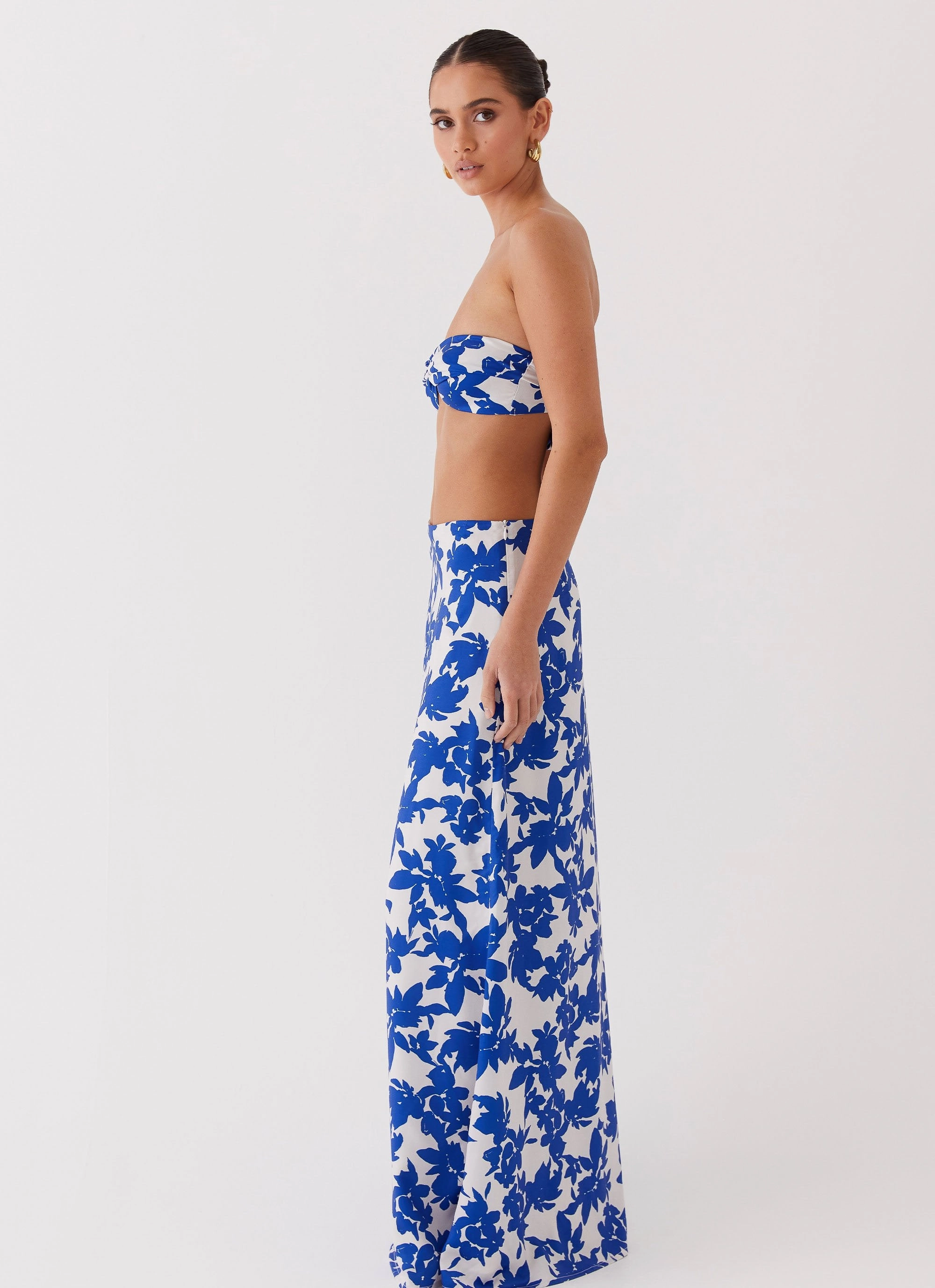 Timeless Comfort Fit MoistureControlLiner Sky Gaze Low Rise Maxi Skirt - Blue Floral