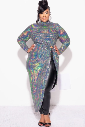 Final Sale Plus Size Faux Sequin Hologram Top in Silver Airflow Vents