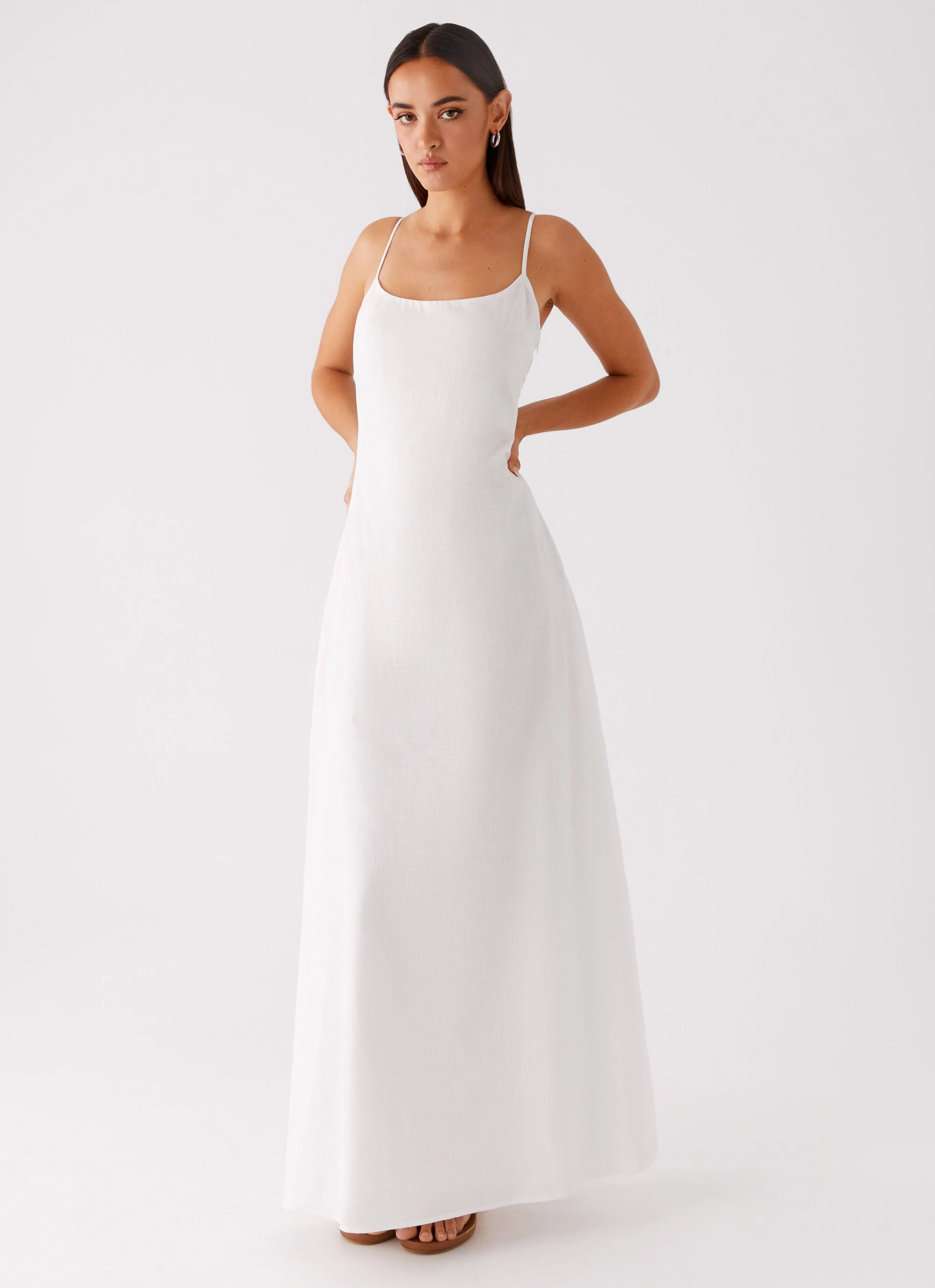 Madeleine Scoop Neck Maxi Dress - Off White Stylish Look Versatile-Style