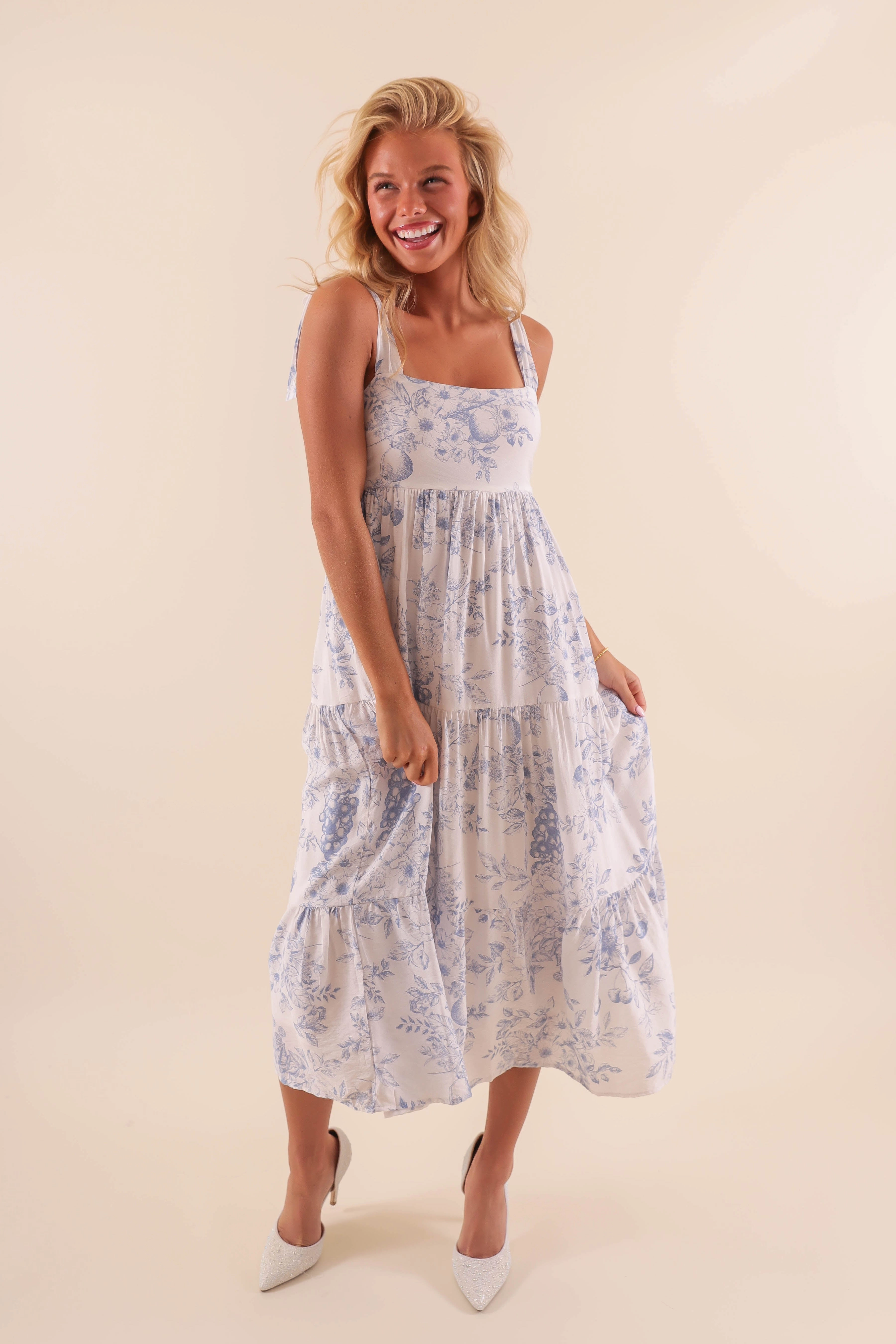Versatile Layer RESTOCK: Waiting At the Cottage Midi Dress-Blue