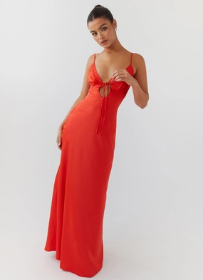 Flora Satin Maxi Dress - Citrus Calm Fit Premium Look