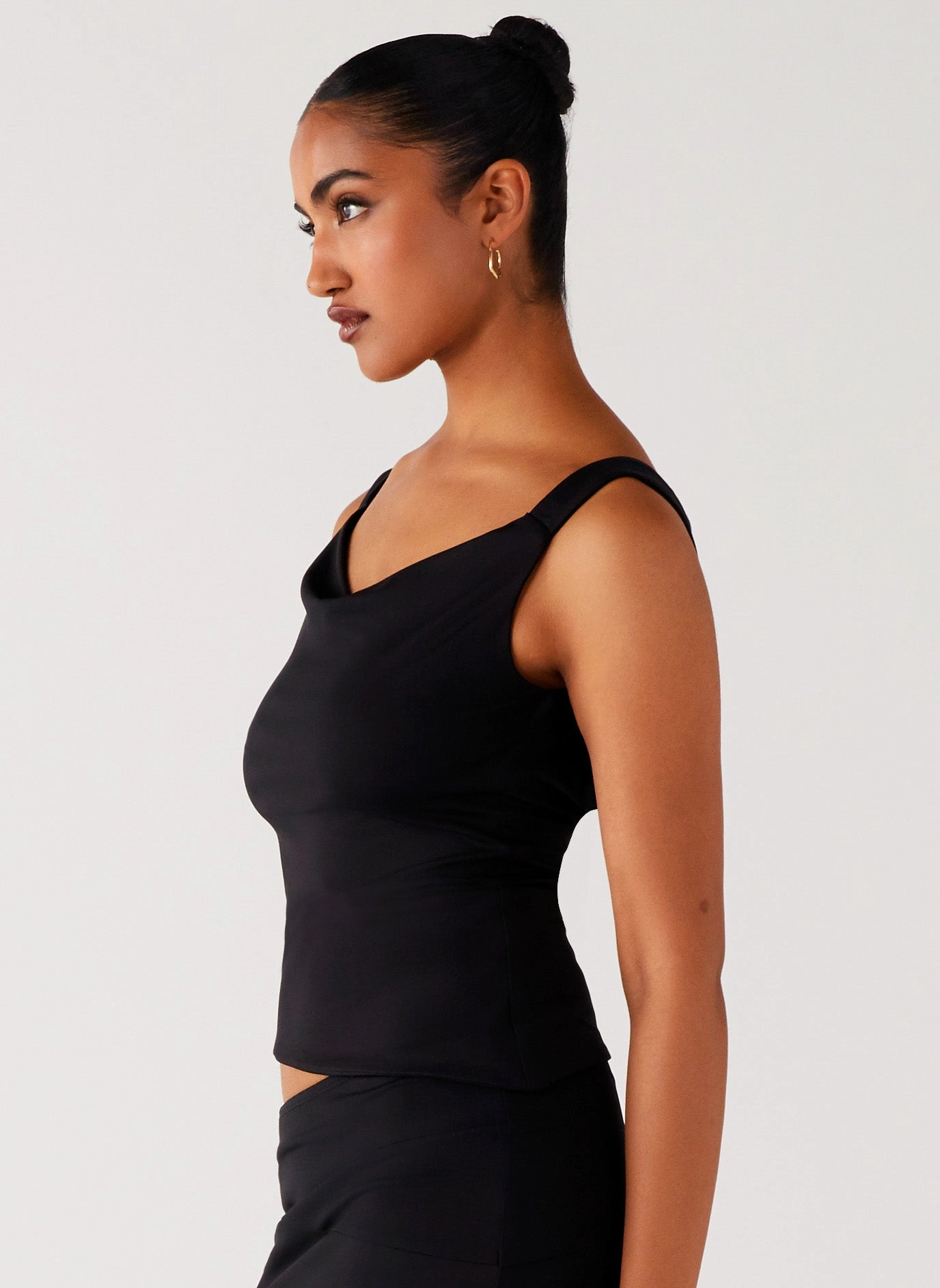 anti static coating Circular Knit Technology Wonderlust Cowl Top - Black
