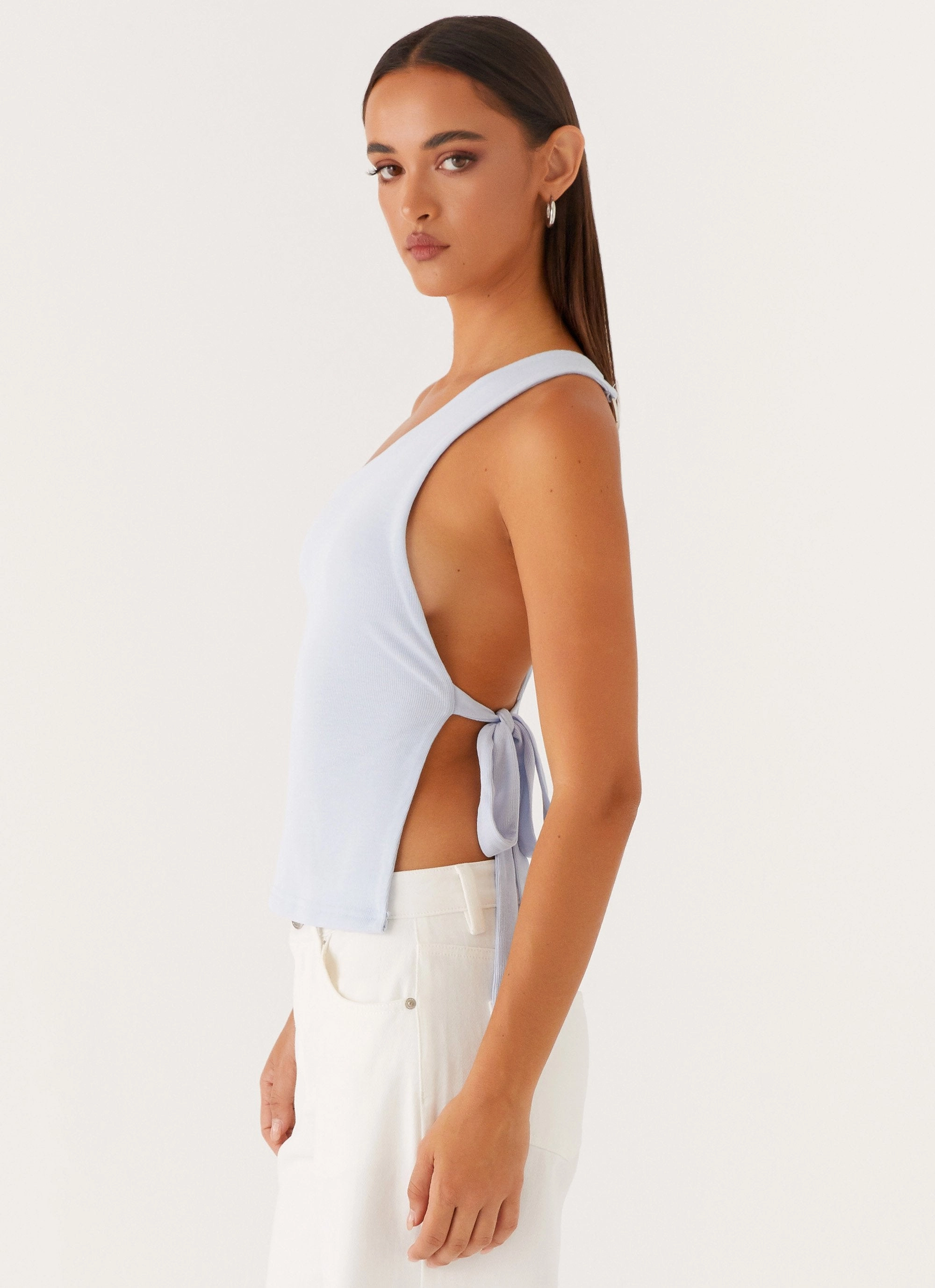 DurableDoubleLayeredHem Breathable Knit Fabric Safiya One Shoulder Top - Blue