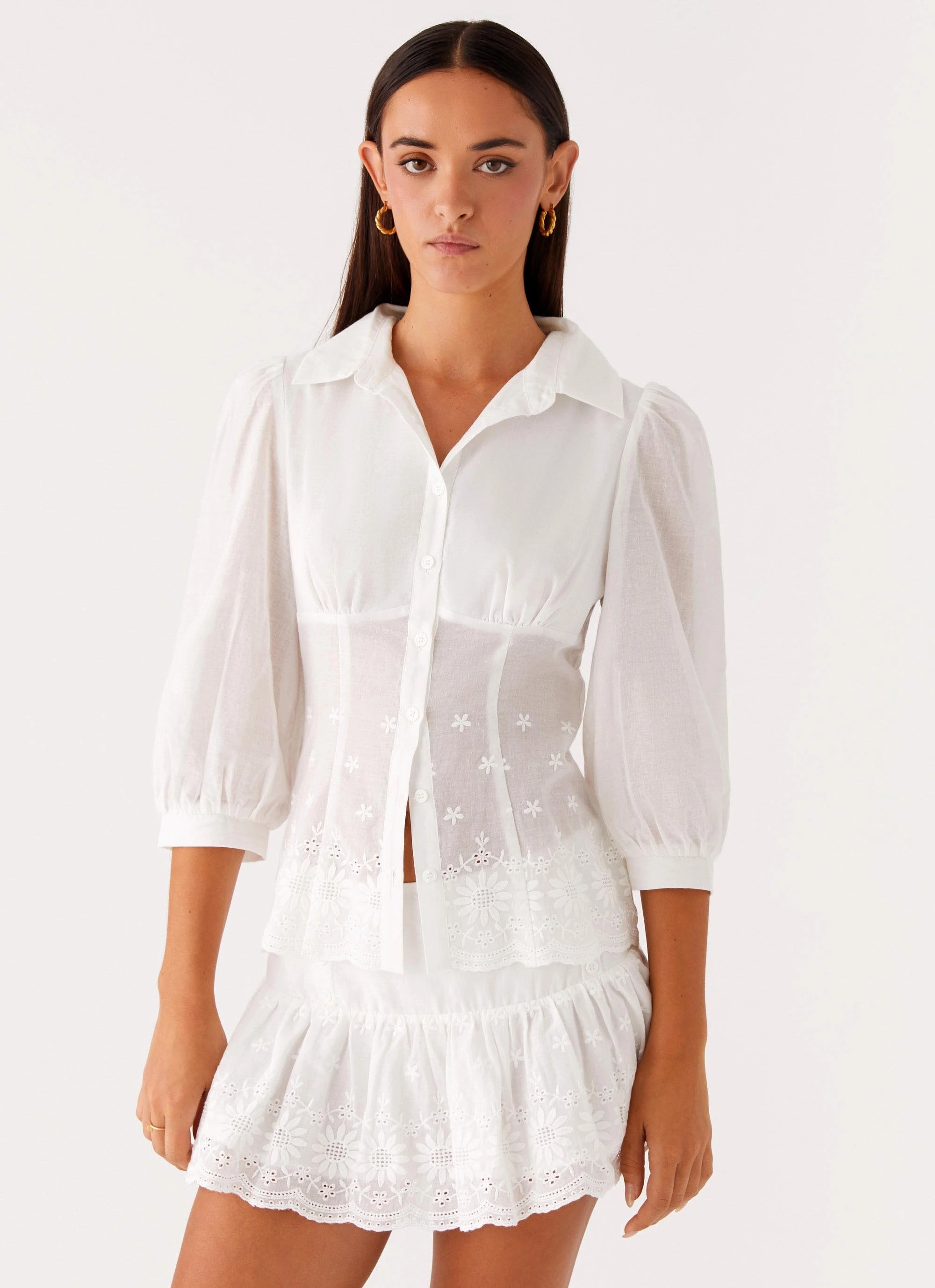 Frida Broderie Top - White Tactile Soft Texture Ergonomic Fit Design