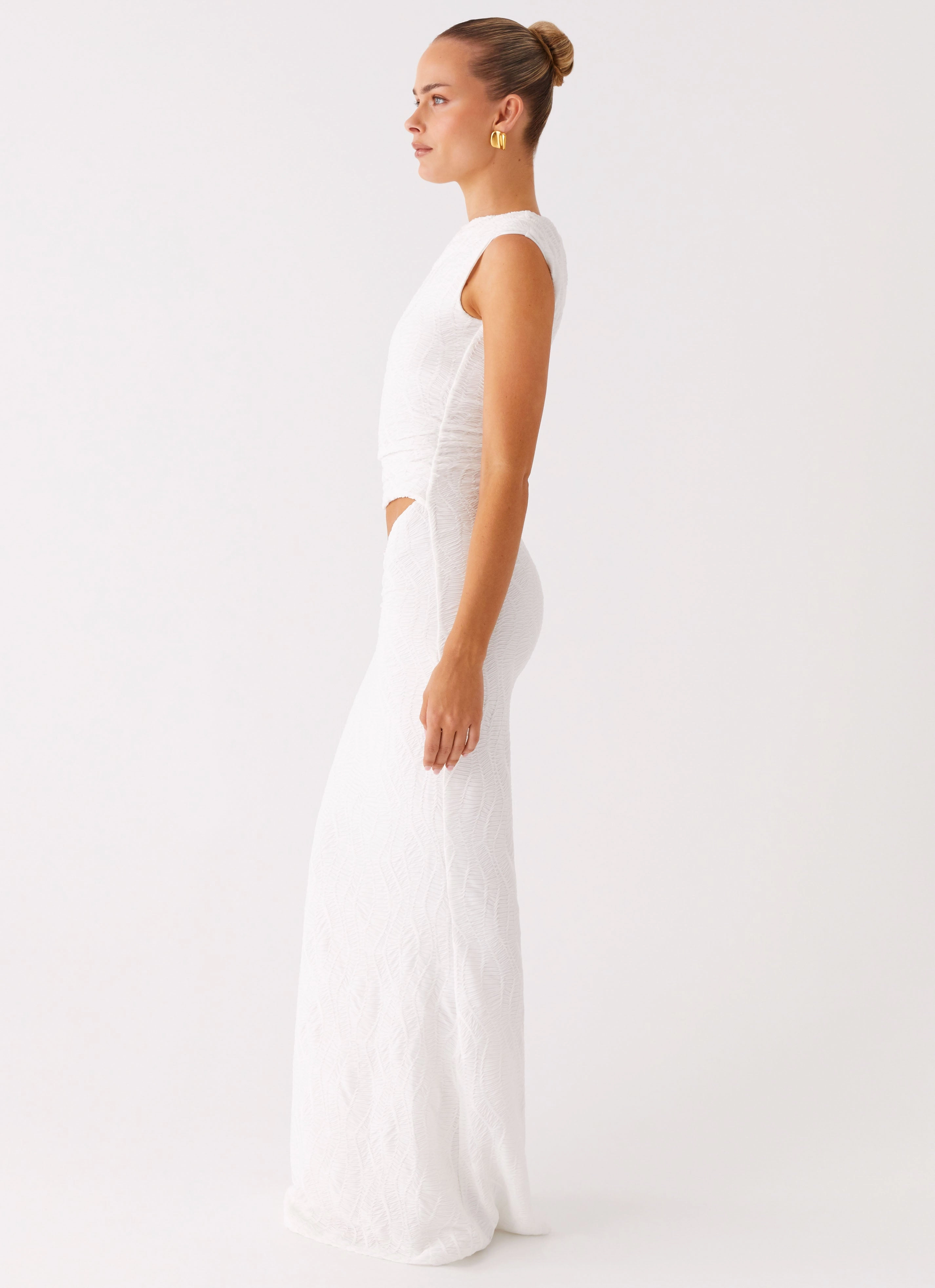 Crisp Texture Sweetheart-Neck Galantis One Shoulder Maxi Dress - White