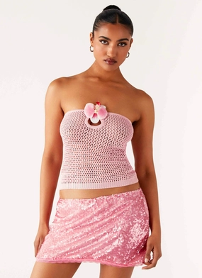 Galia Crochet Top - Pink WrinkleResistantTextile Curved Hem Design