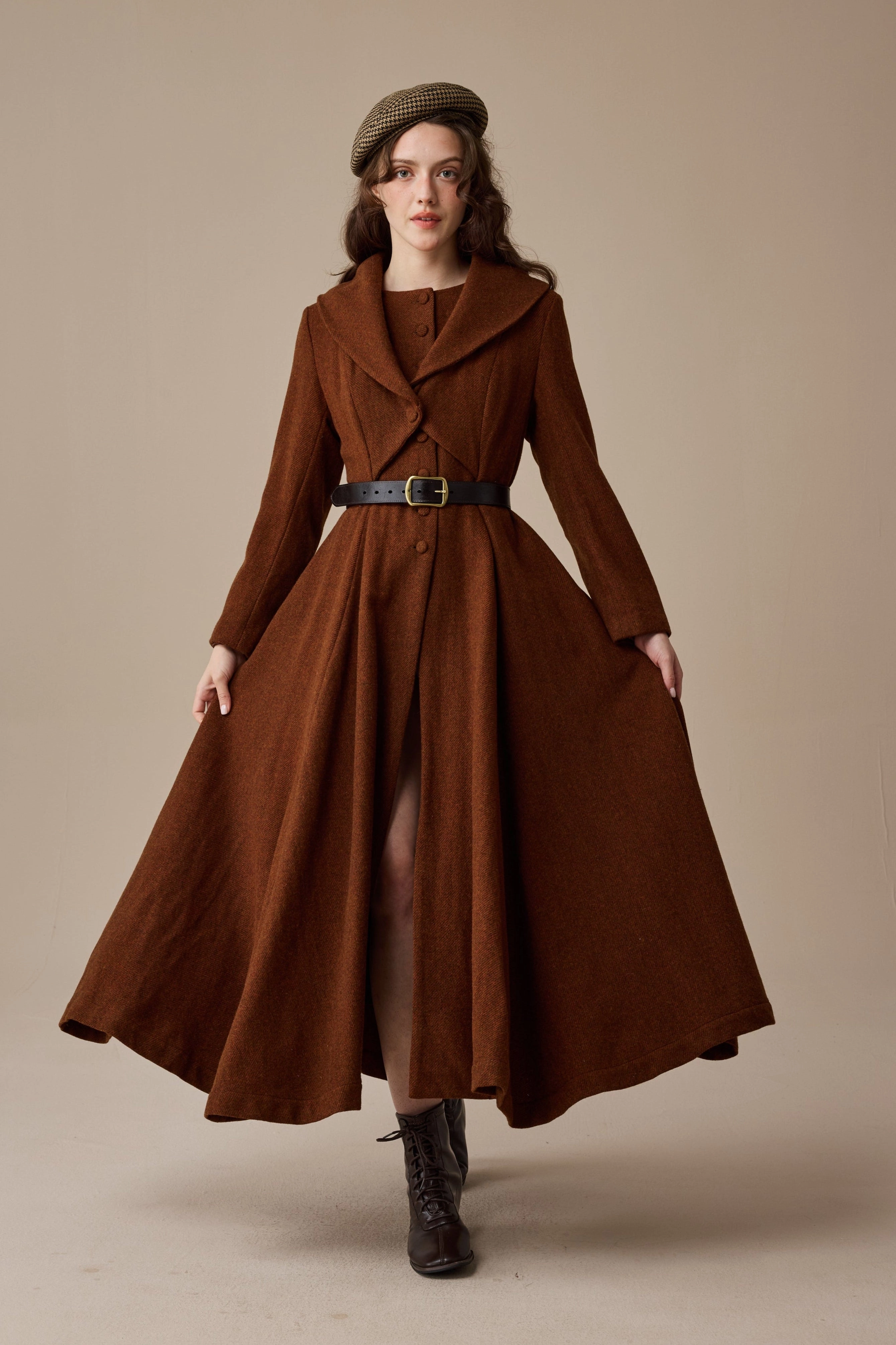 Gemma 17 | 100% wool victorian coat ButterSoftTexture