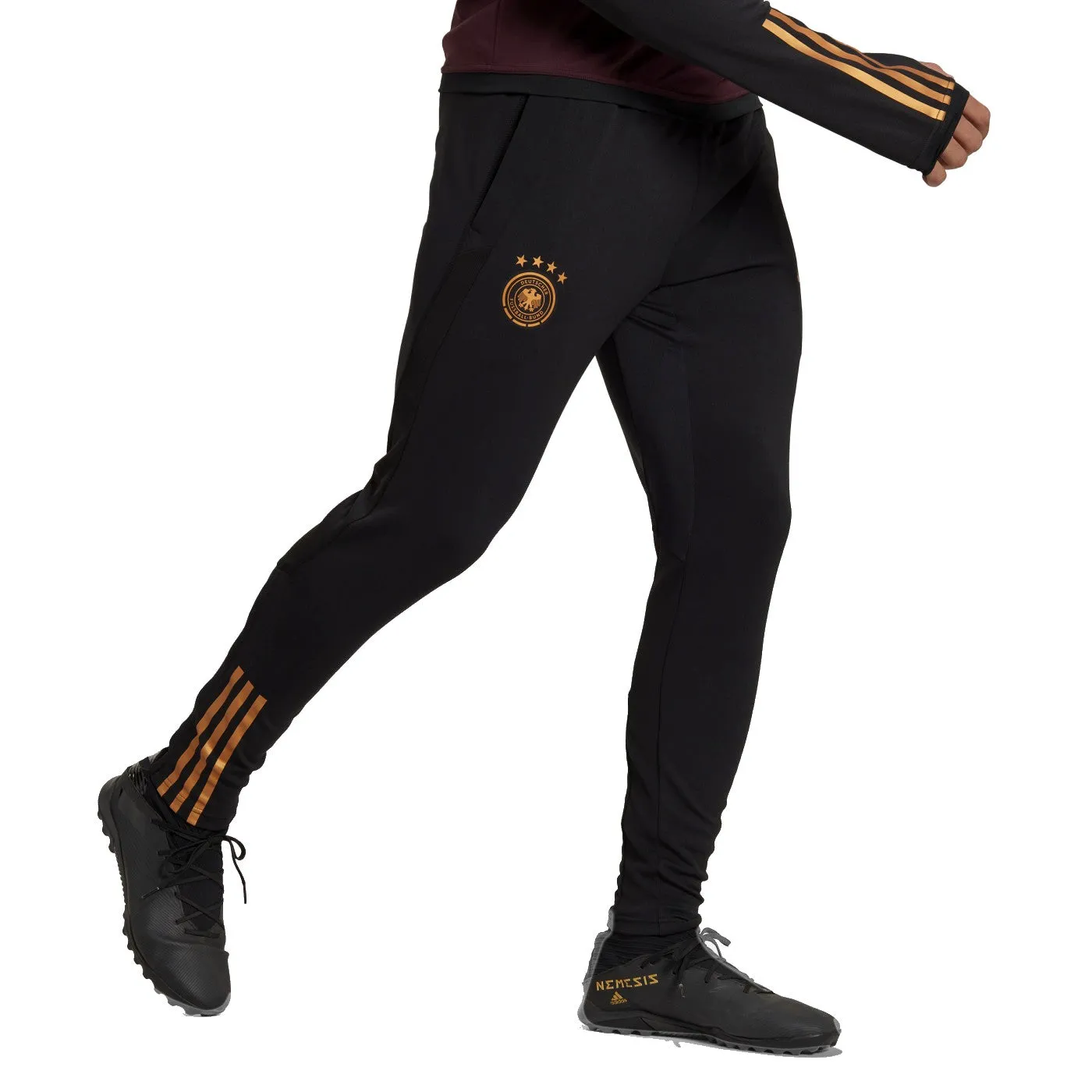 Germany training bench Soccer tracksuit 2022/23 white/black - Adidas
