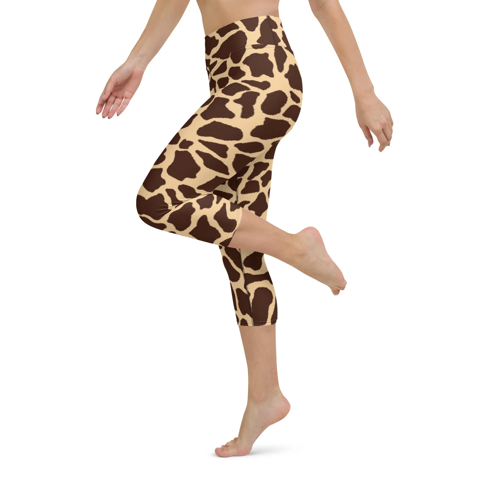 Giraffe print capri for women's