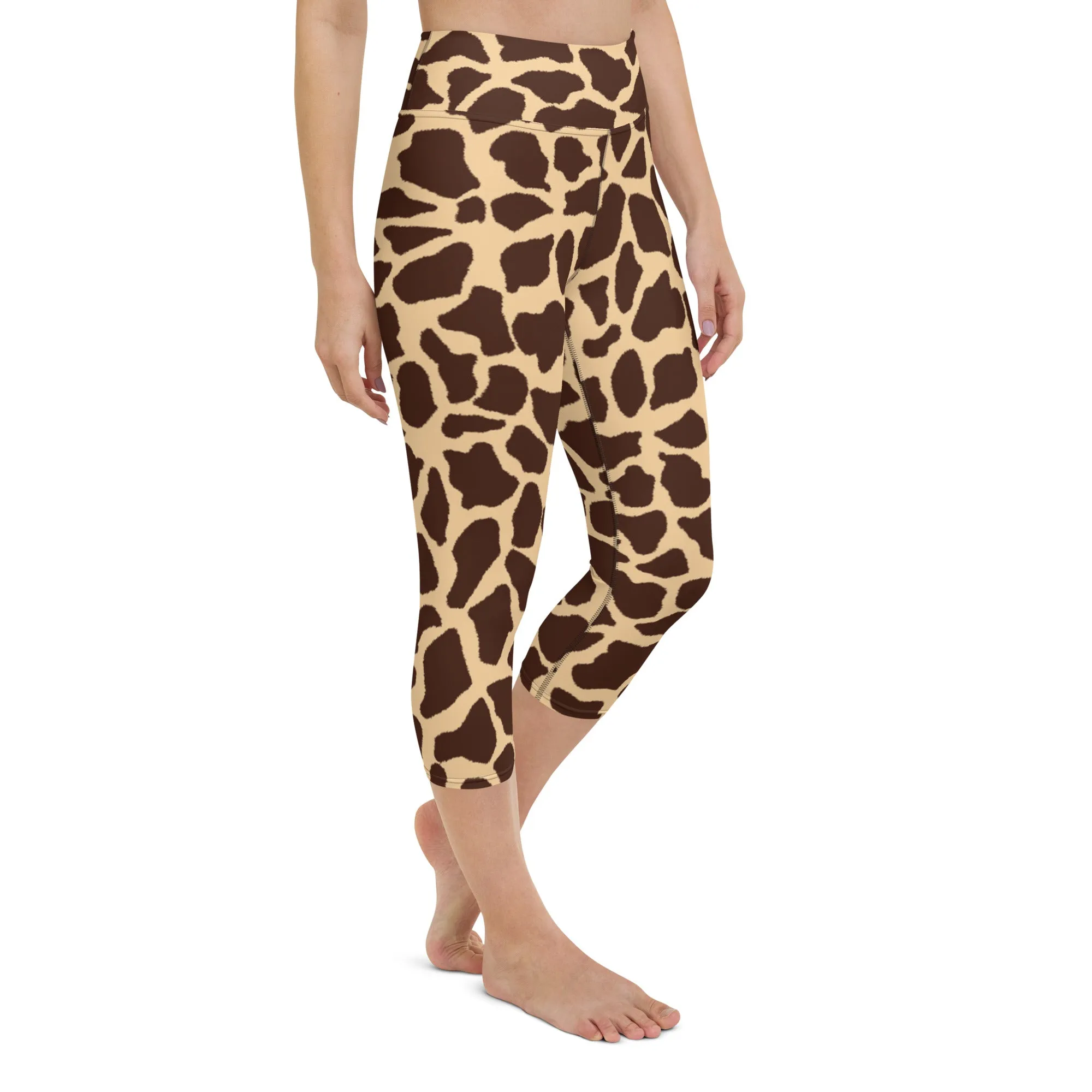 Giraffe print capri for women's