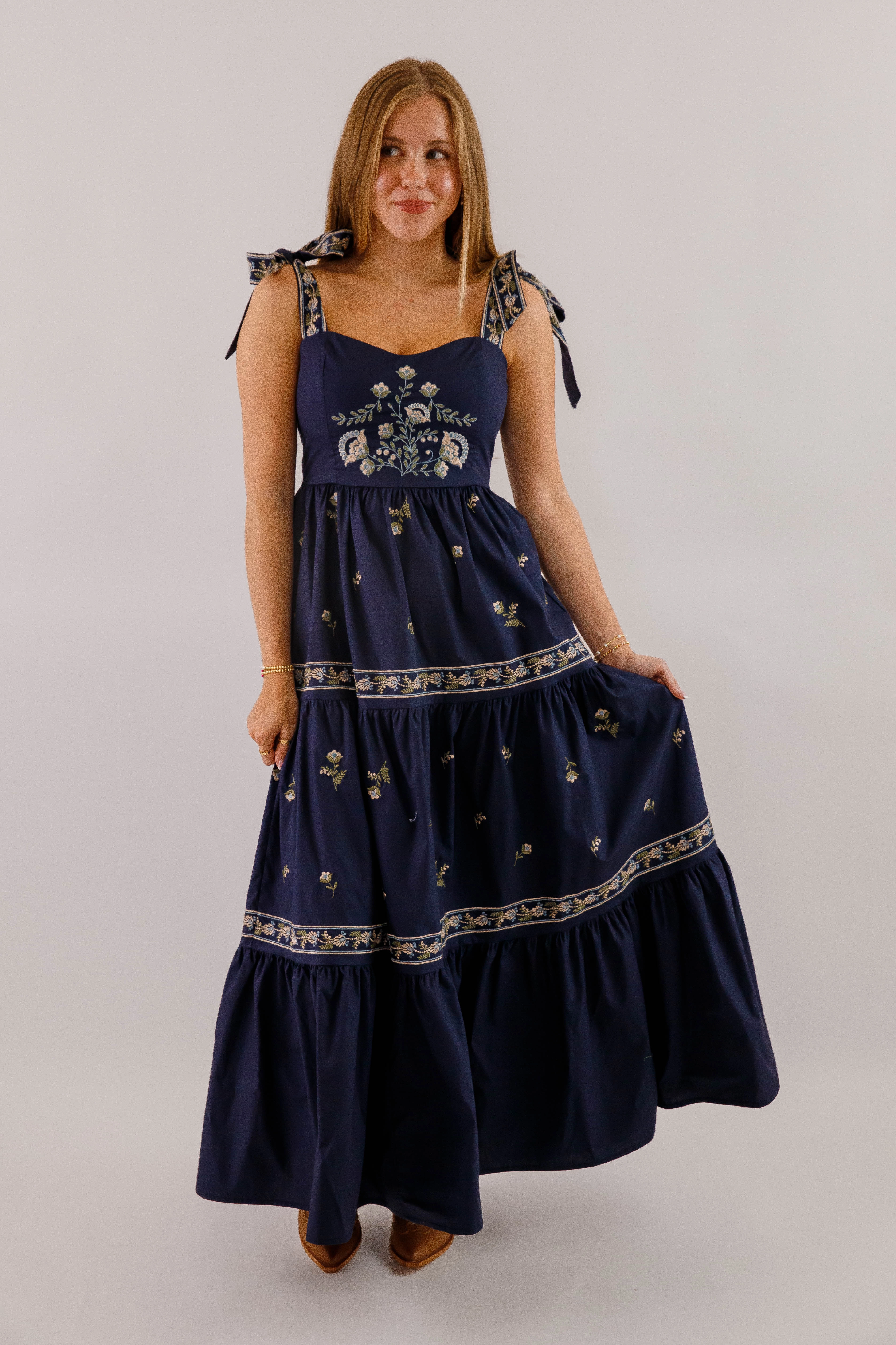 A Feeling of Gratitude Maxi Dress-Navy Fashionable Comfort Wear