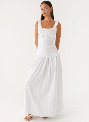 Westlyn Shirred Maxi Dress - White Fashionable Layer