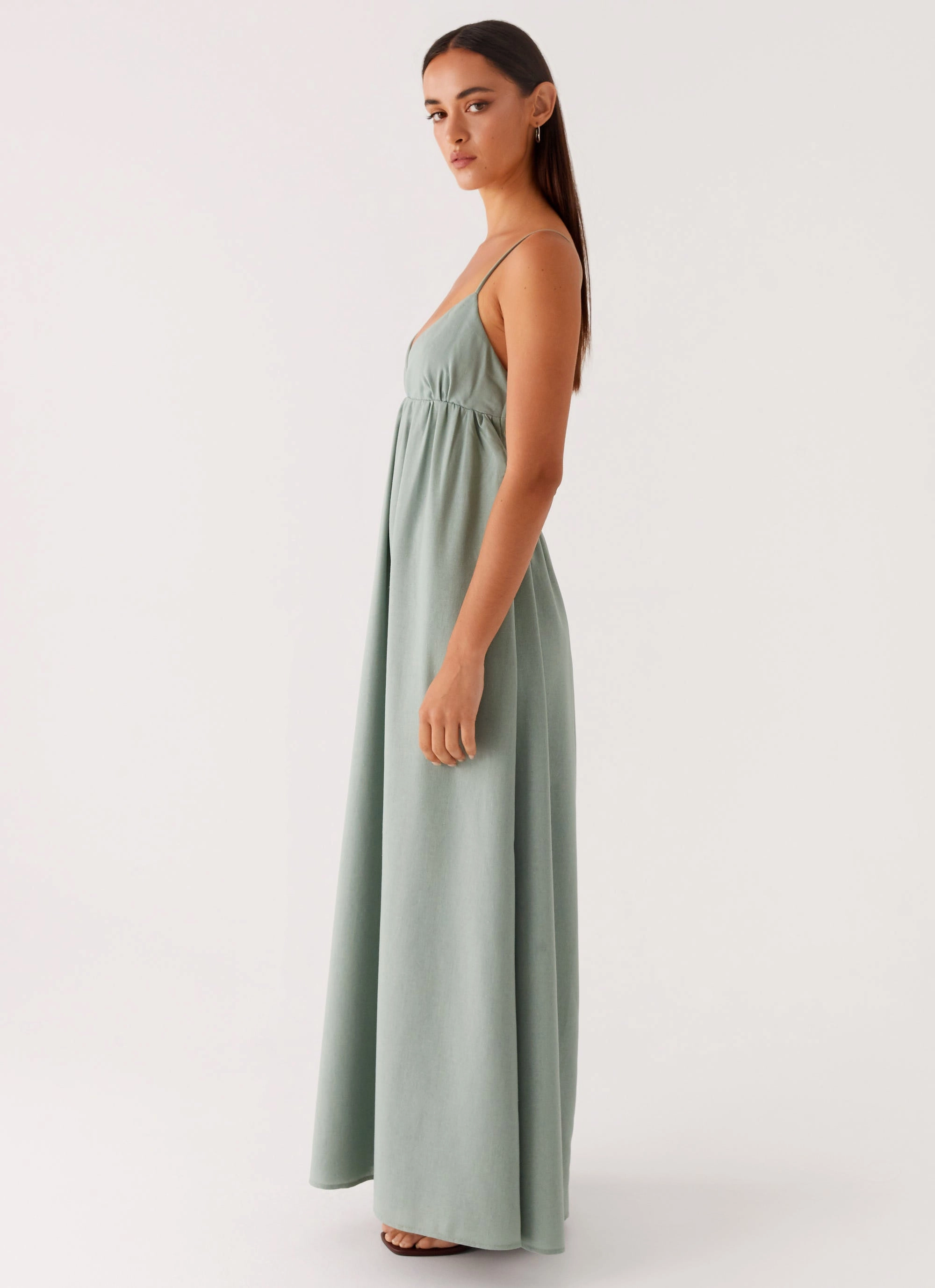 Subtle Edge Minimal Harmony Greer Maxi Dress - Sage