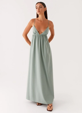 Greer Maxi Dress - Sage Versatile Fit Fashion Layers