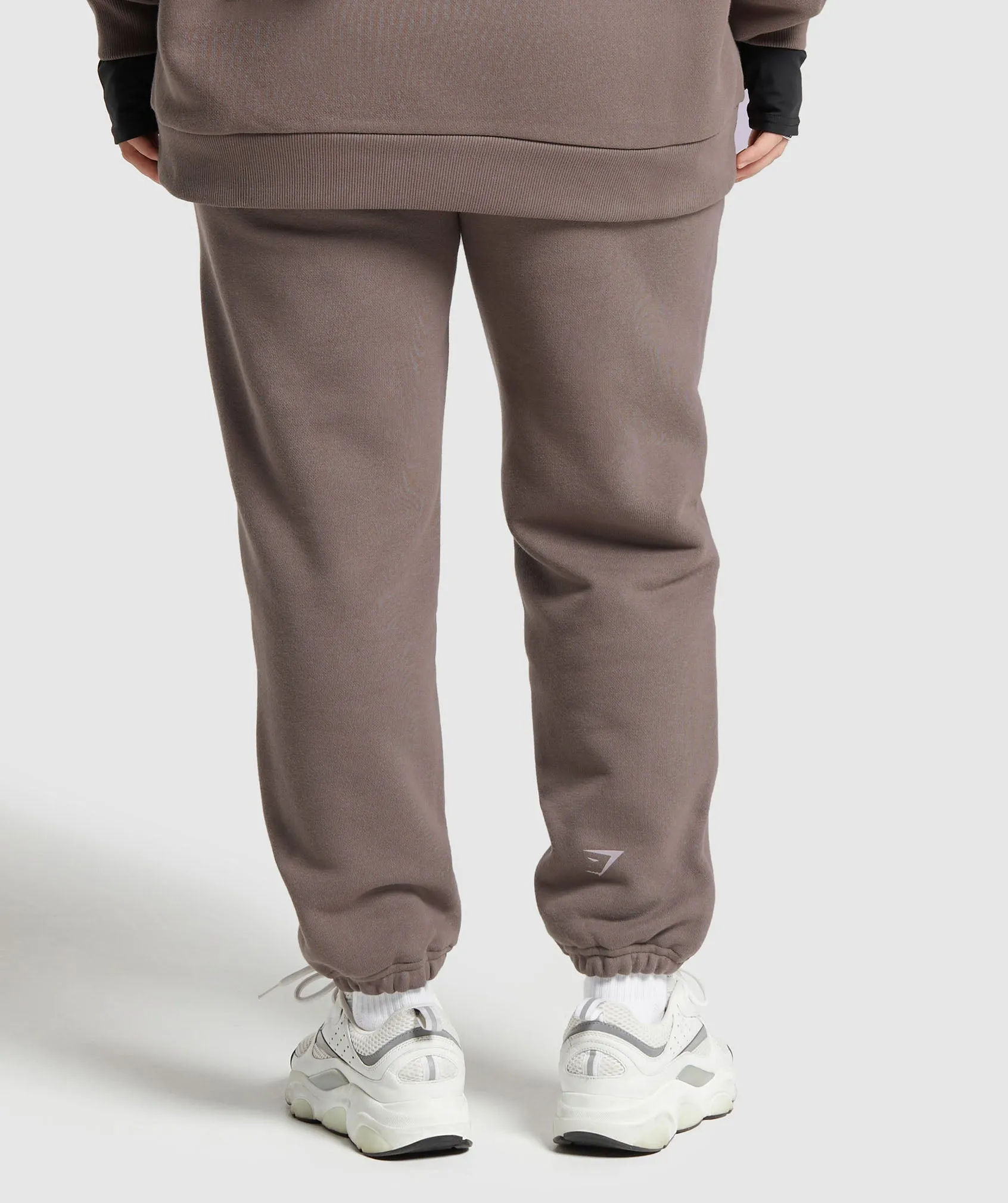 GS X Leana Deeb Oversized Joggers - Dusty Brown