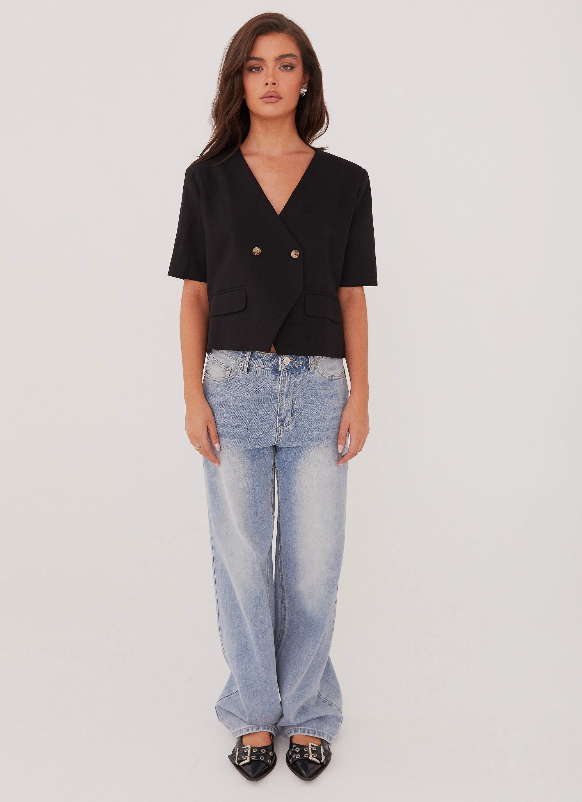 Elastic hem MagneticClosure Hacienda Linen Short Sleeve Blazer - Black