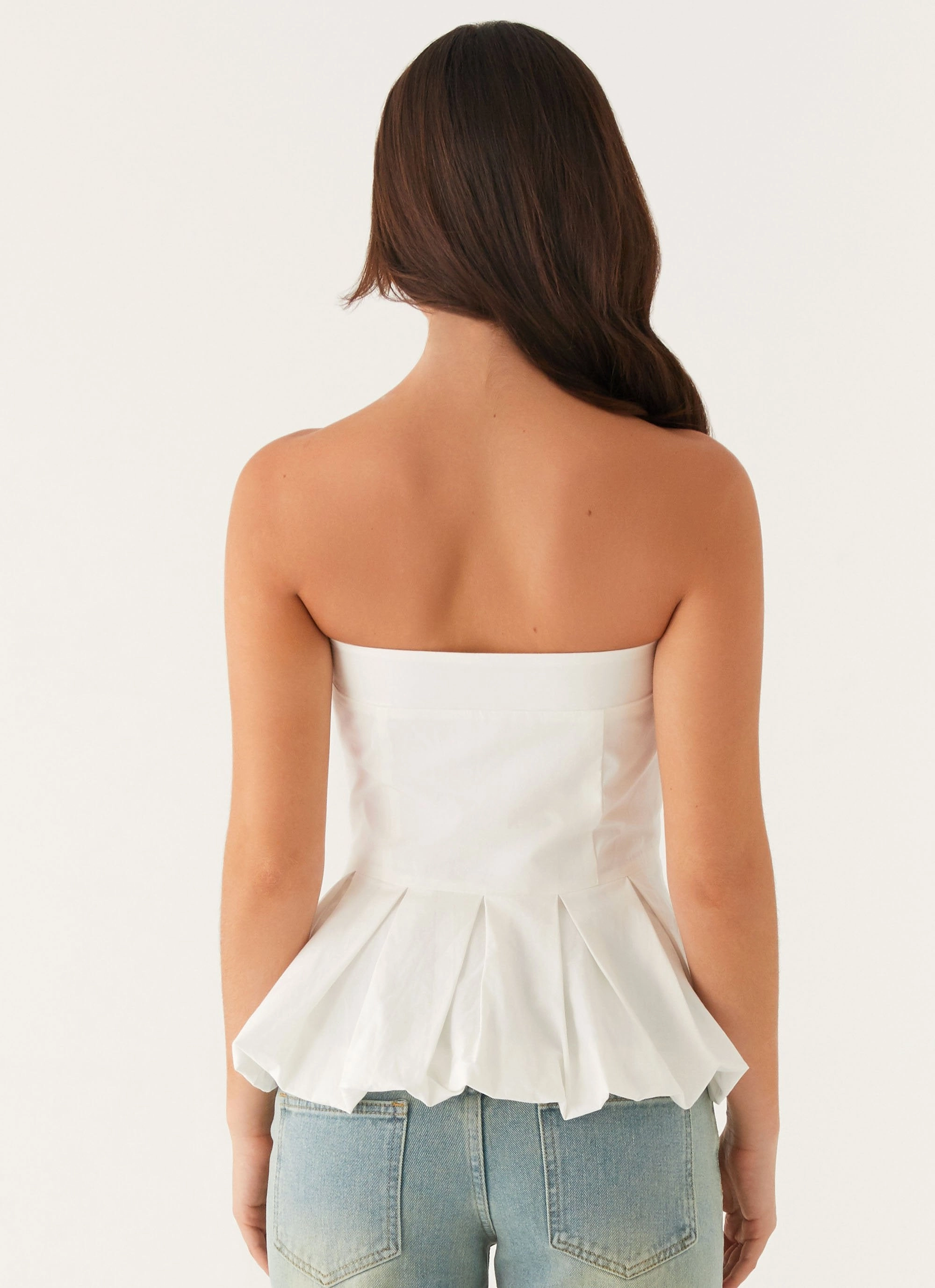 Edgy Twist Ellen Bubble Hem Top - Ivory