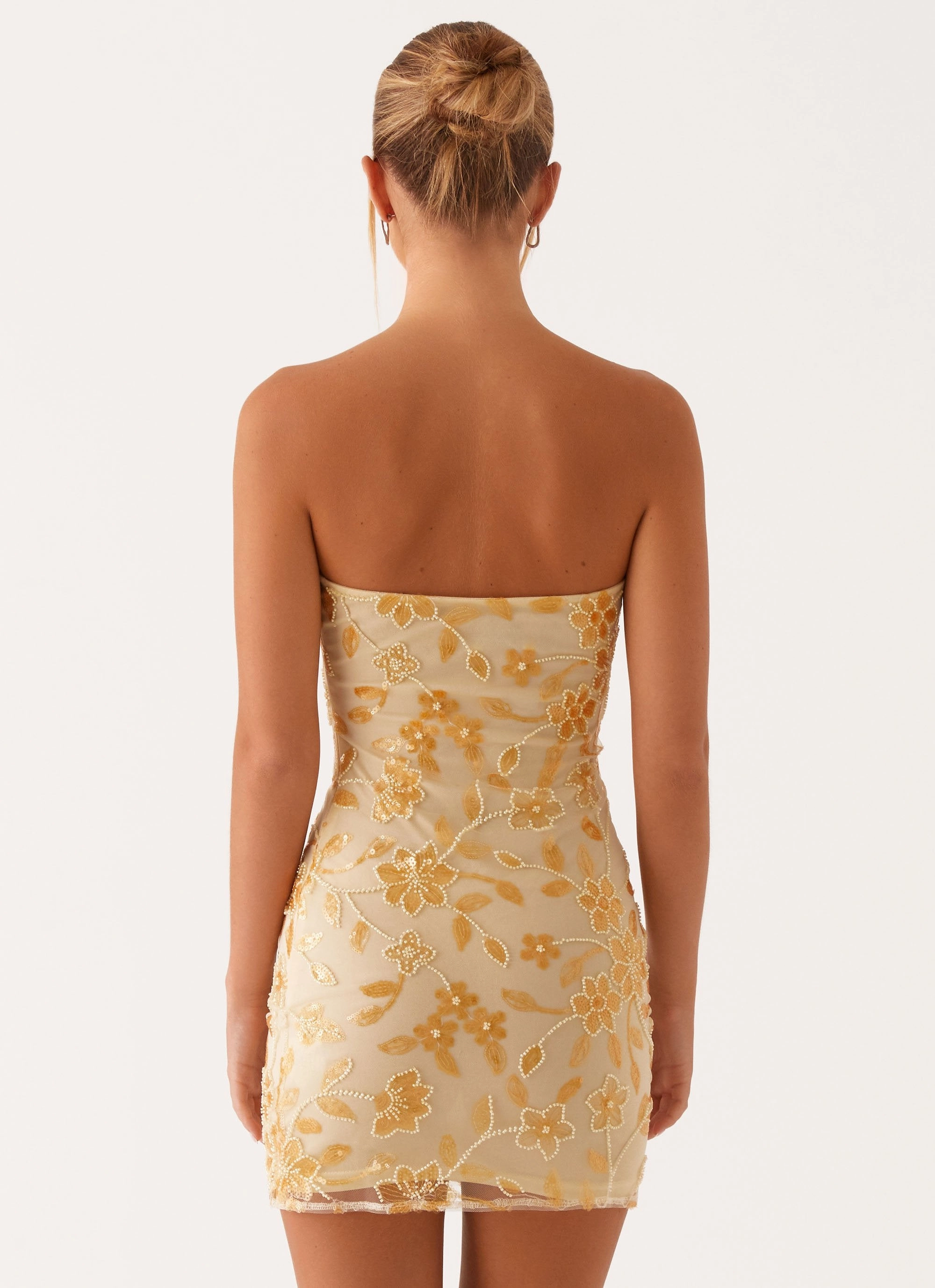 Clasp-Closure Structured-Shape Moorey Beaded Mini Dress - Yellow